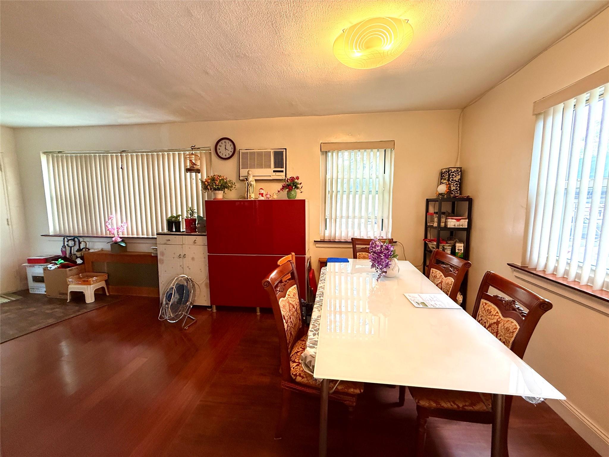 #4 photo, 152-56 Melbourne Avenue, 法拉盛 Flushing , NY 11367