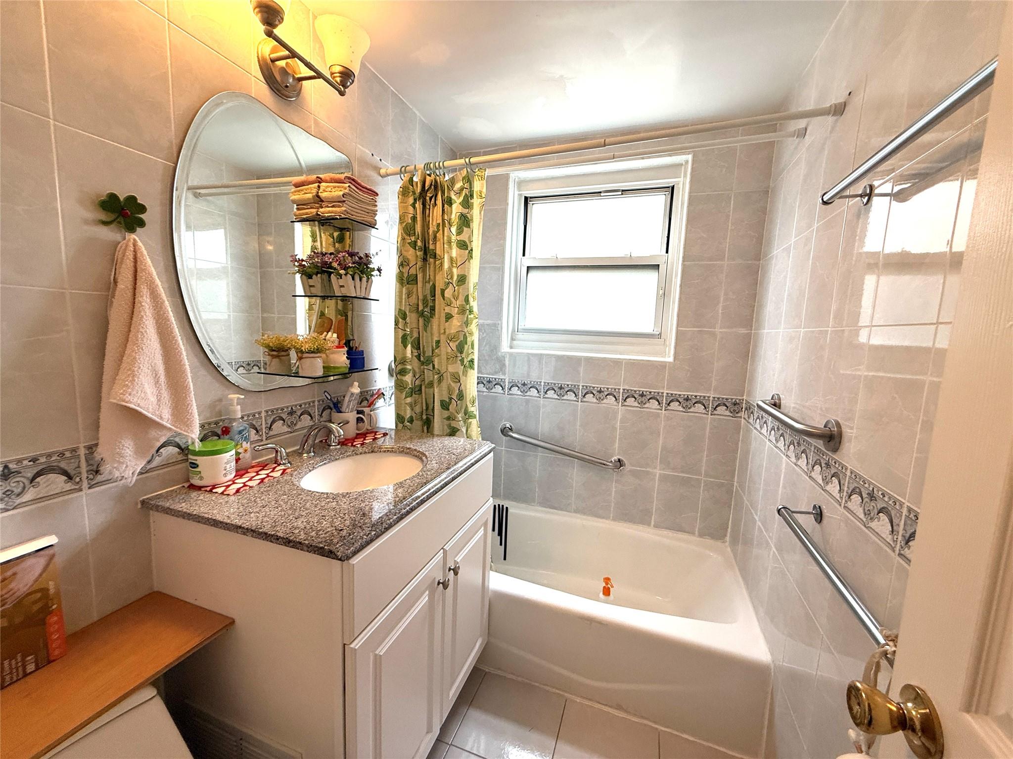 #5 photo, 152-56 Melbourne Avenue, 法拉盛 Flushing , NY 11367