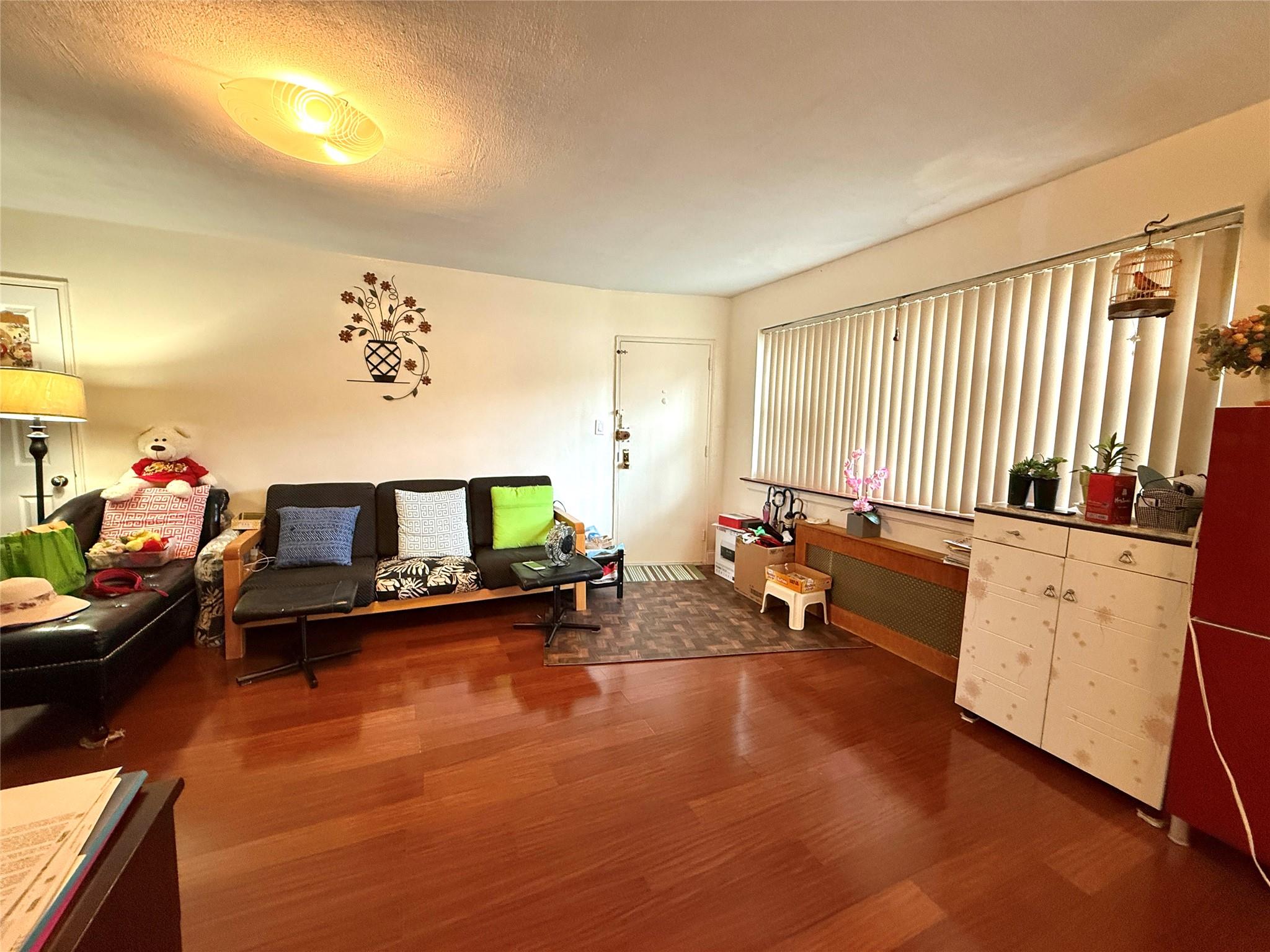 #7 photo, 152-56 Melbourne Avenue, 法拉盛 Flushing , NY 11367