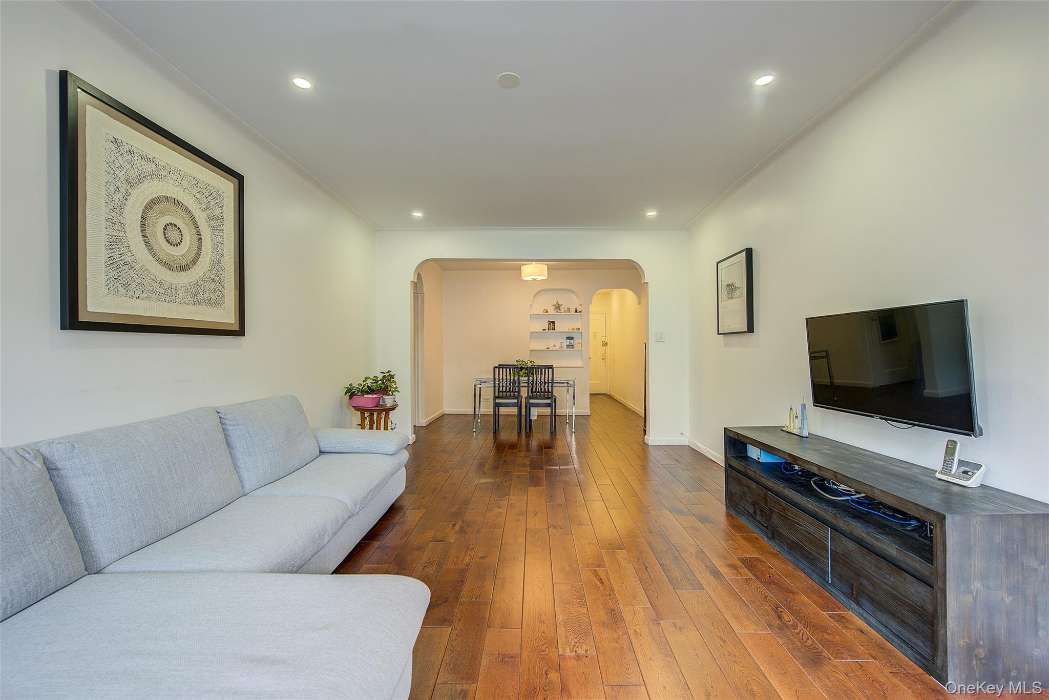 #11 photo, 111-39 76th Road, クイーンズ区 Forest Hills , NY 11375