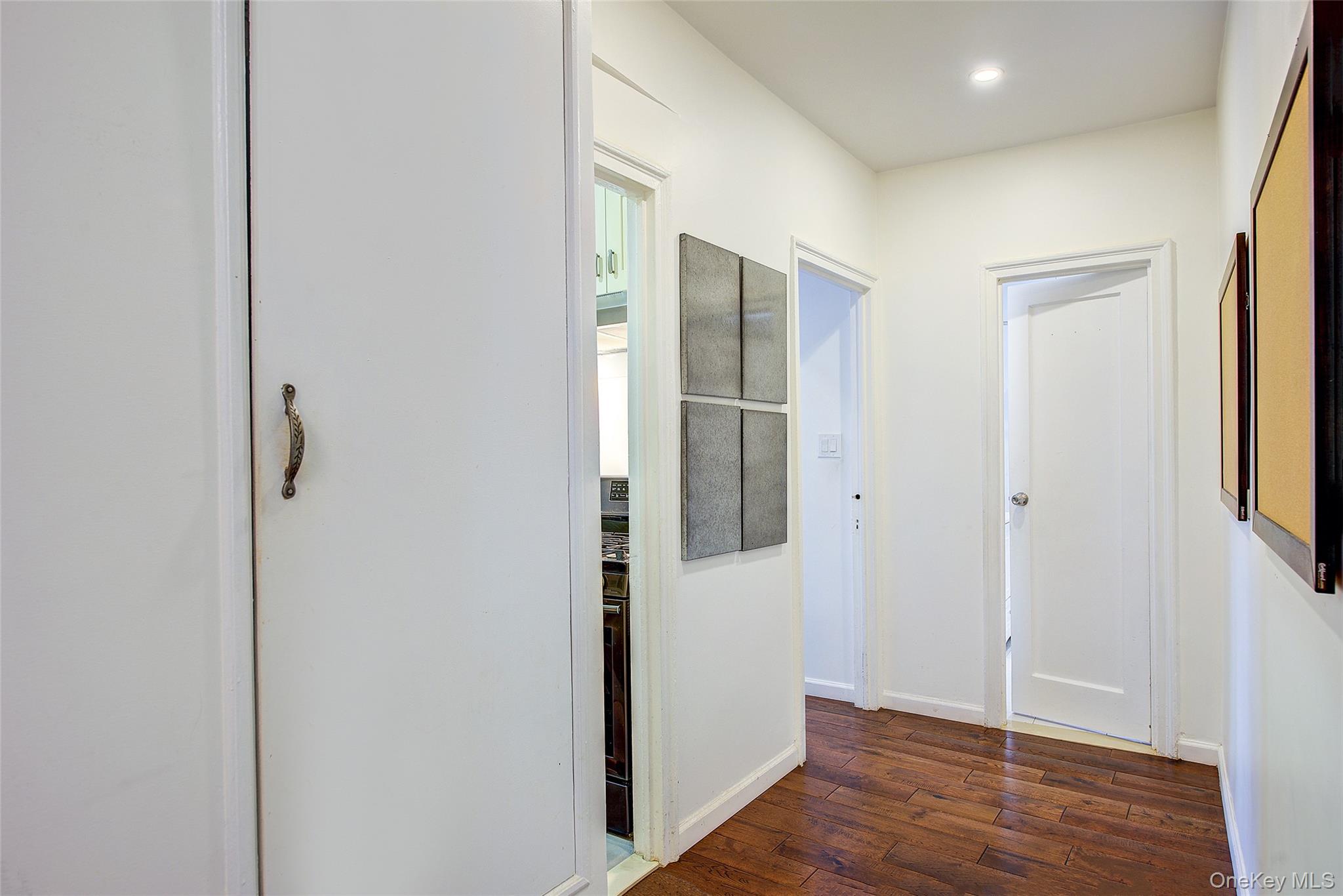 #14 photo, 111-39 76th Road, クイーンズ区 Forest Hills , NY 11375