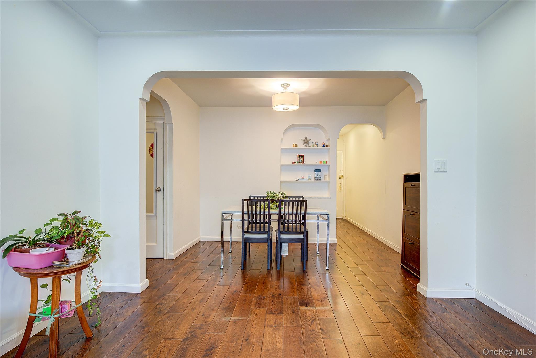 #9 photo, 111-39 76th Road, クイーンズ区 Forest Hills , NY 11375