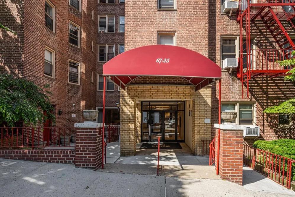 #1 photo, 67-25 Clyde Street, Forest Hills , NY 11375