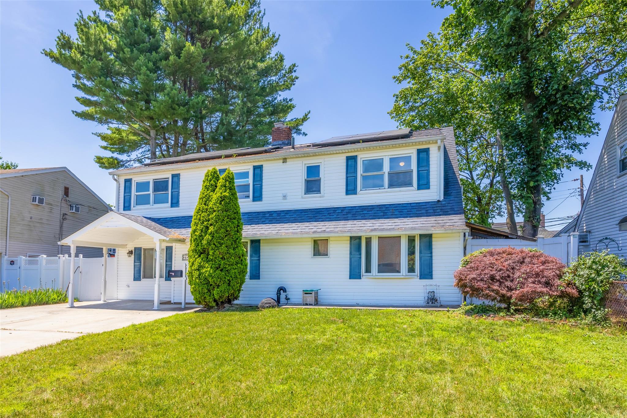 #3 photo, 4 Wagon Lane, Levittown , NY 11756