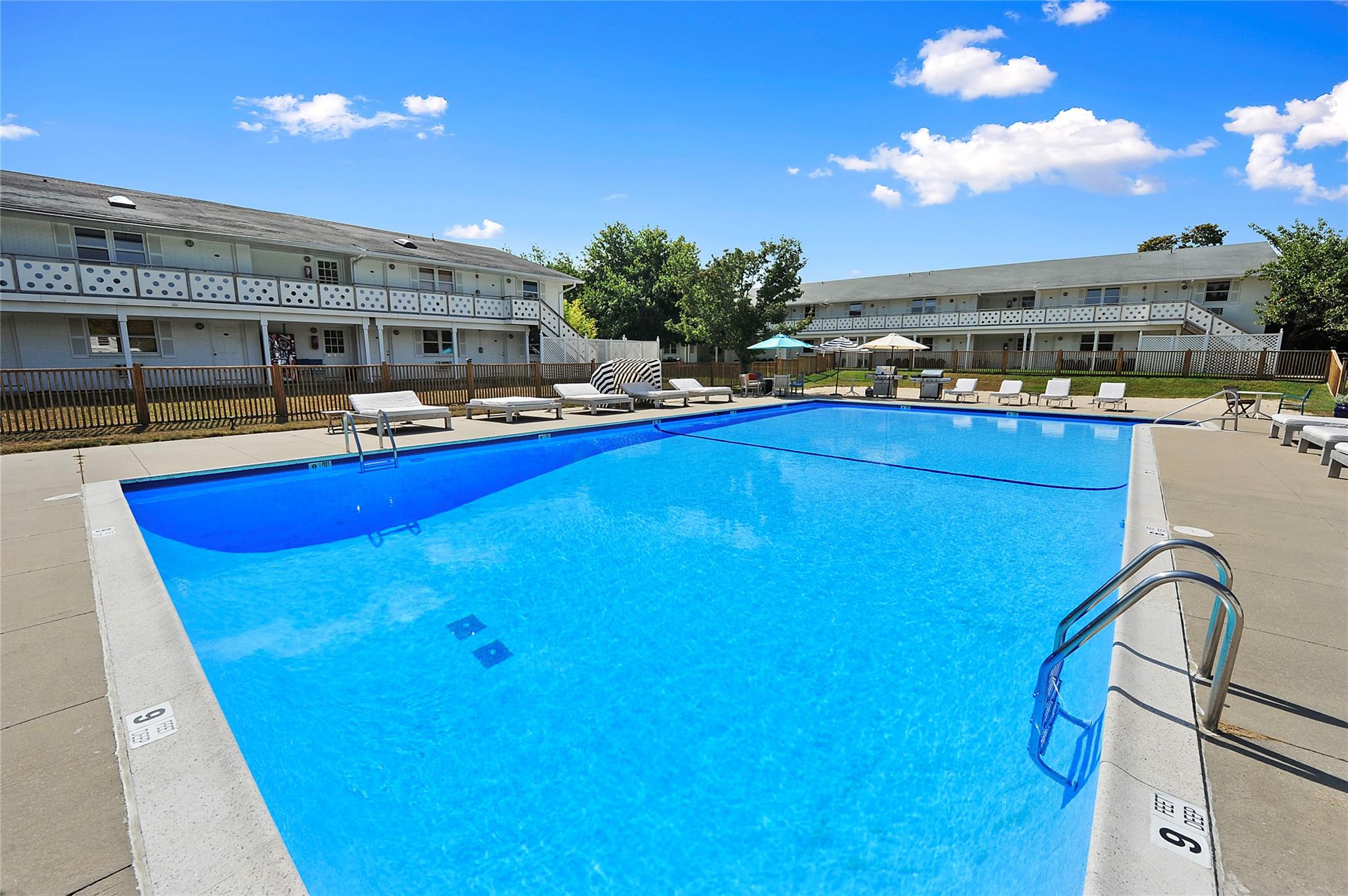 #3 photo, 1655 County Road 39, サフォーク郡 Southampton , NY 11968