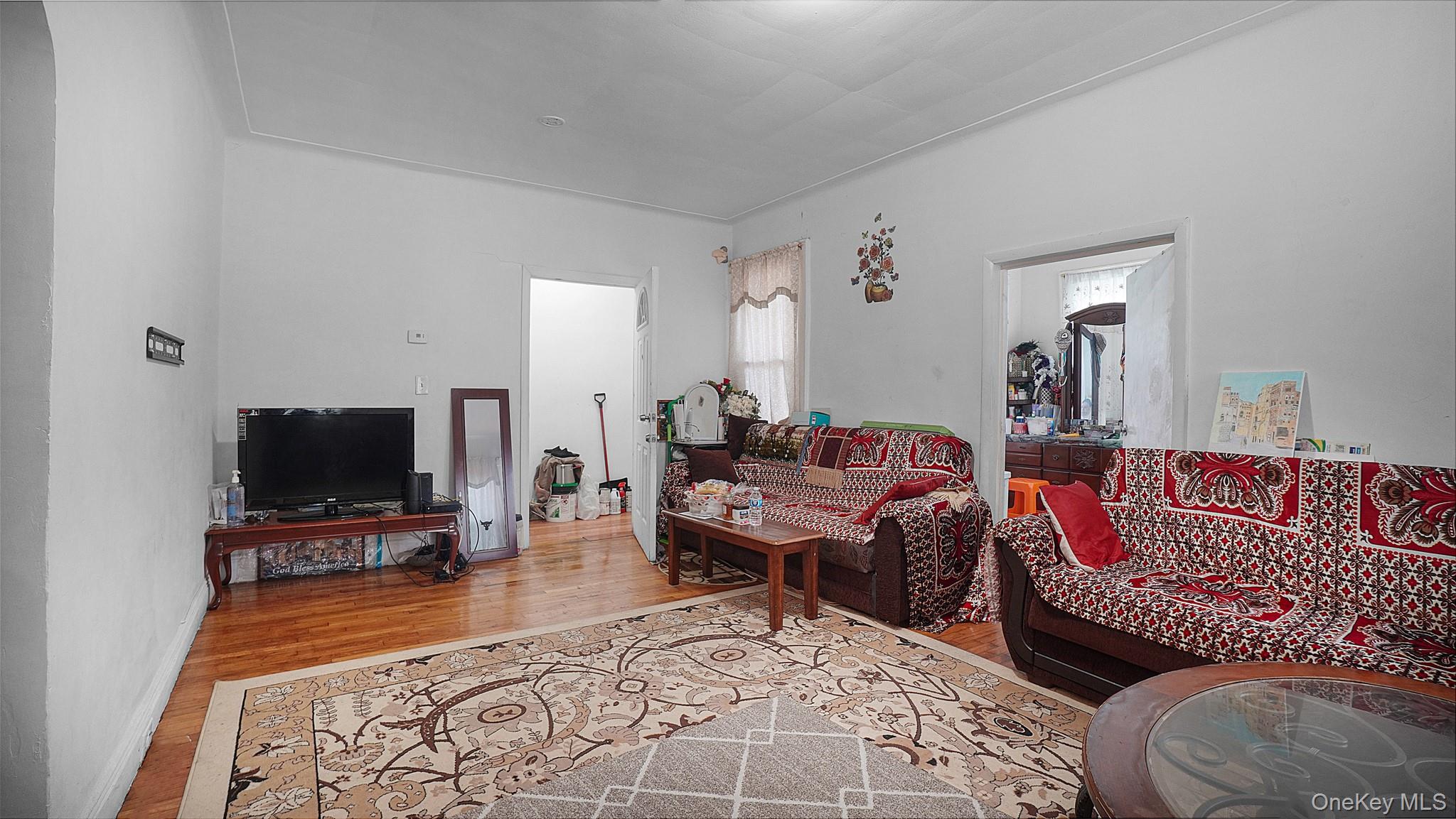 #16 photo, 85-35 Parsons Blvd., クイーンズ区 Briarwood , NY 11435