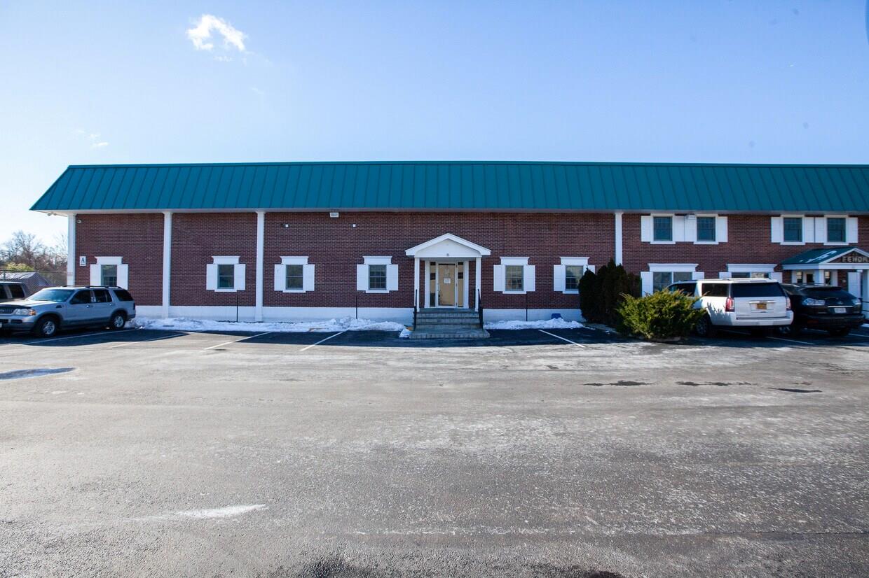 #1 photo, 67 Grant Avenue, Harrison , NY 10528