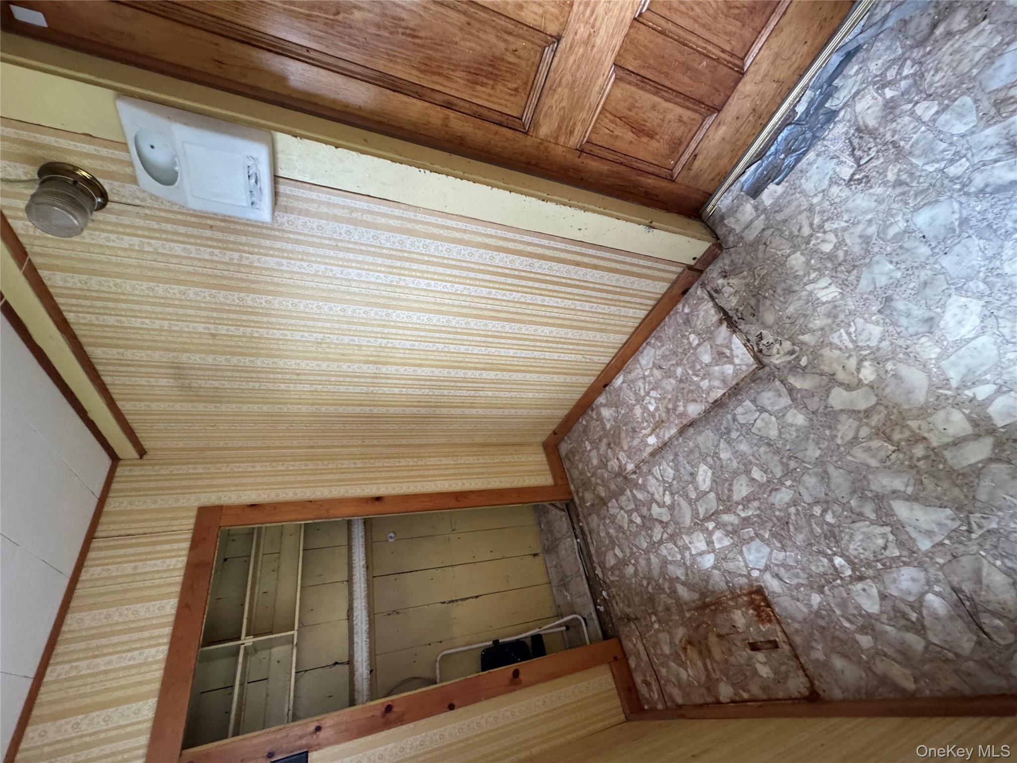 #17 photo, 33 Bank Street, Walden , NY 12586