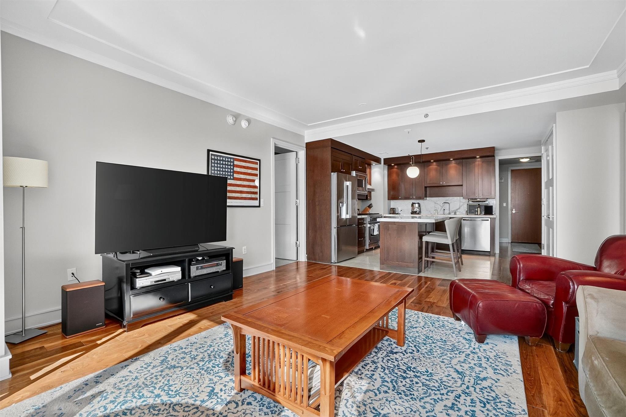 #12 photo, 1 Renaissance Square, White Plains , NY 10601