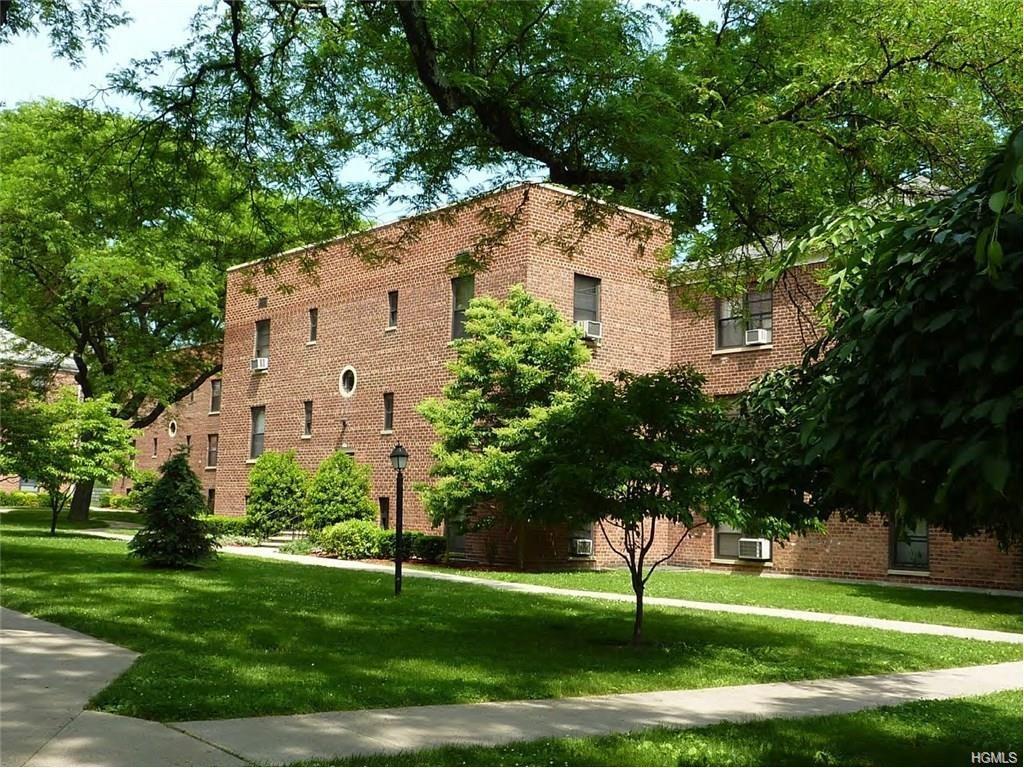 #2 photo, 208 Richbell Road, 紐約州 Mamaroneck , NY 10543