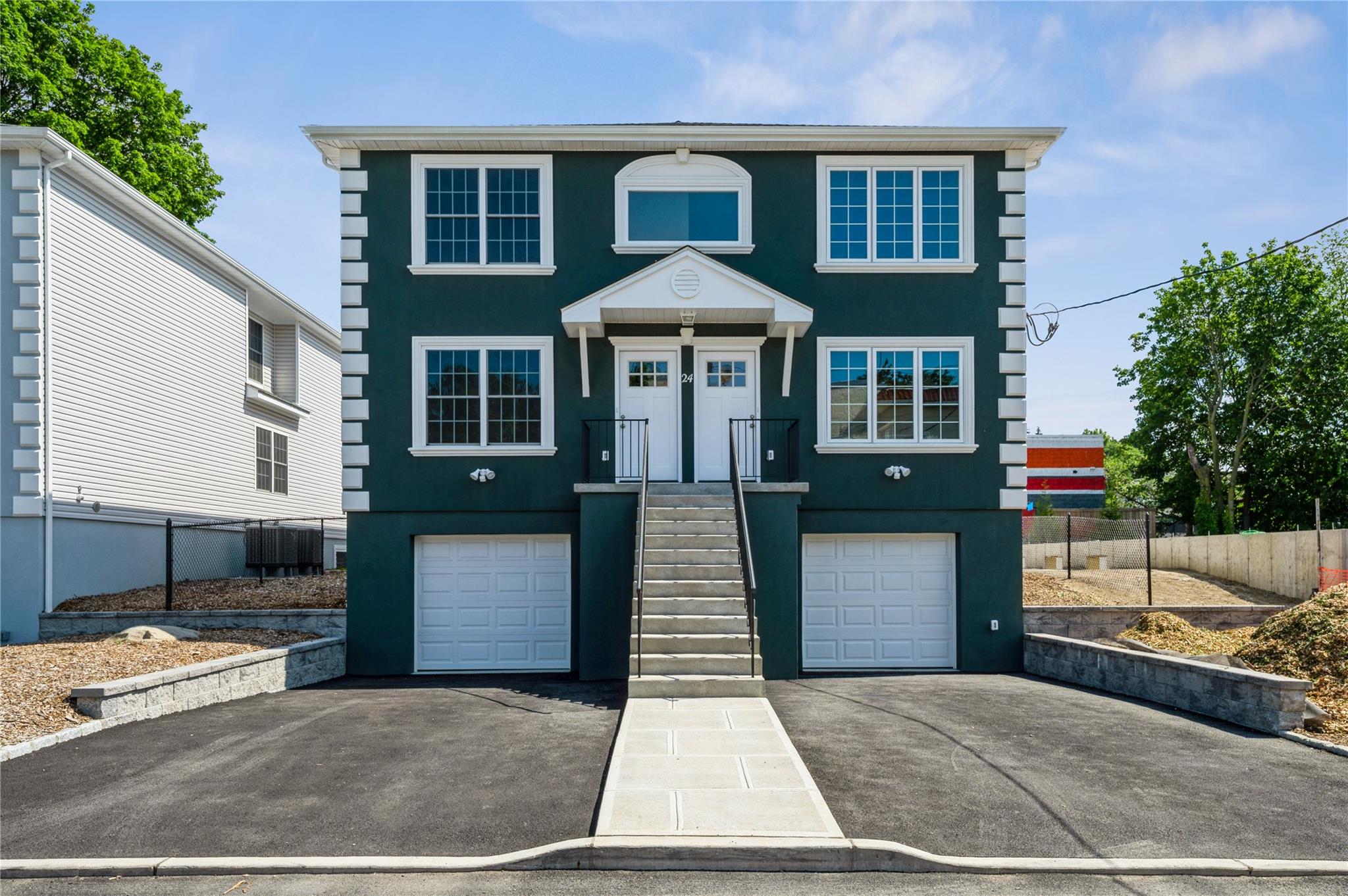 #2 photo, 24 Clement Street, Yonkers , NY 10710