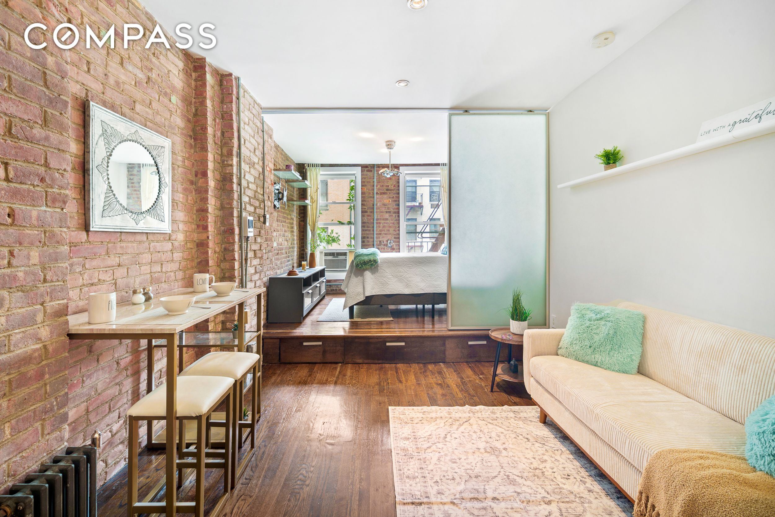 #1 photo, 186 E 2nd Street, East Village , NY 10009