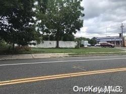 #2 photo, 23 N Evergreen Drive, サフォーク郡 Selden , NY 11784