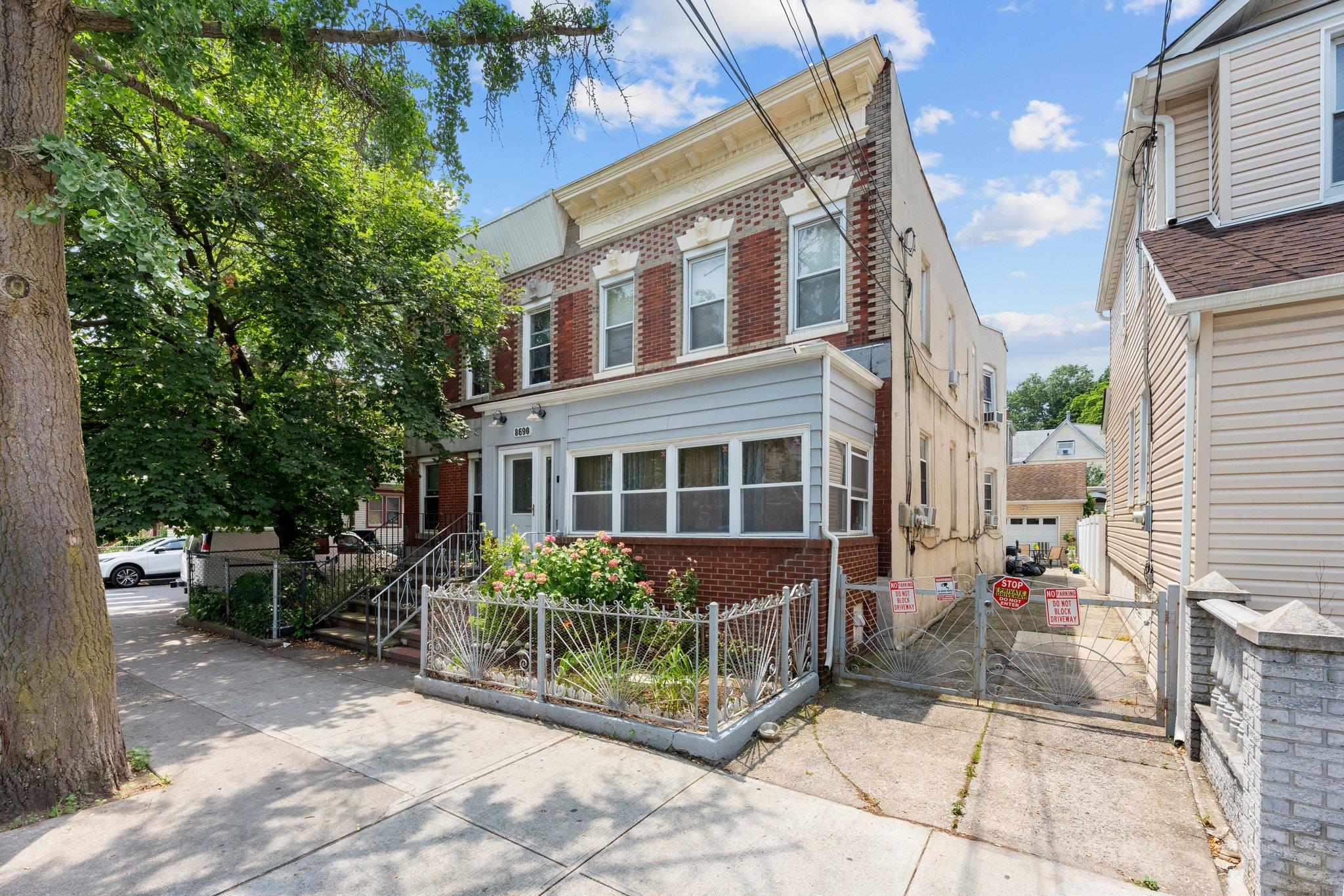 #1 photo, 86–90 102nd Street, Richmond Hill , NY 11418