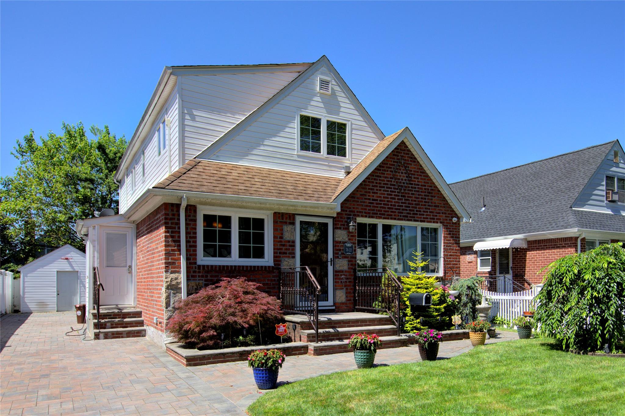 #2 photo, 7622 265th Street, New Hyde Park , NY 11040