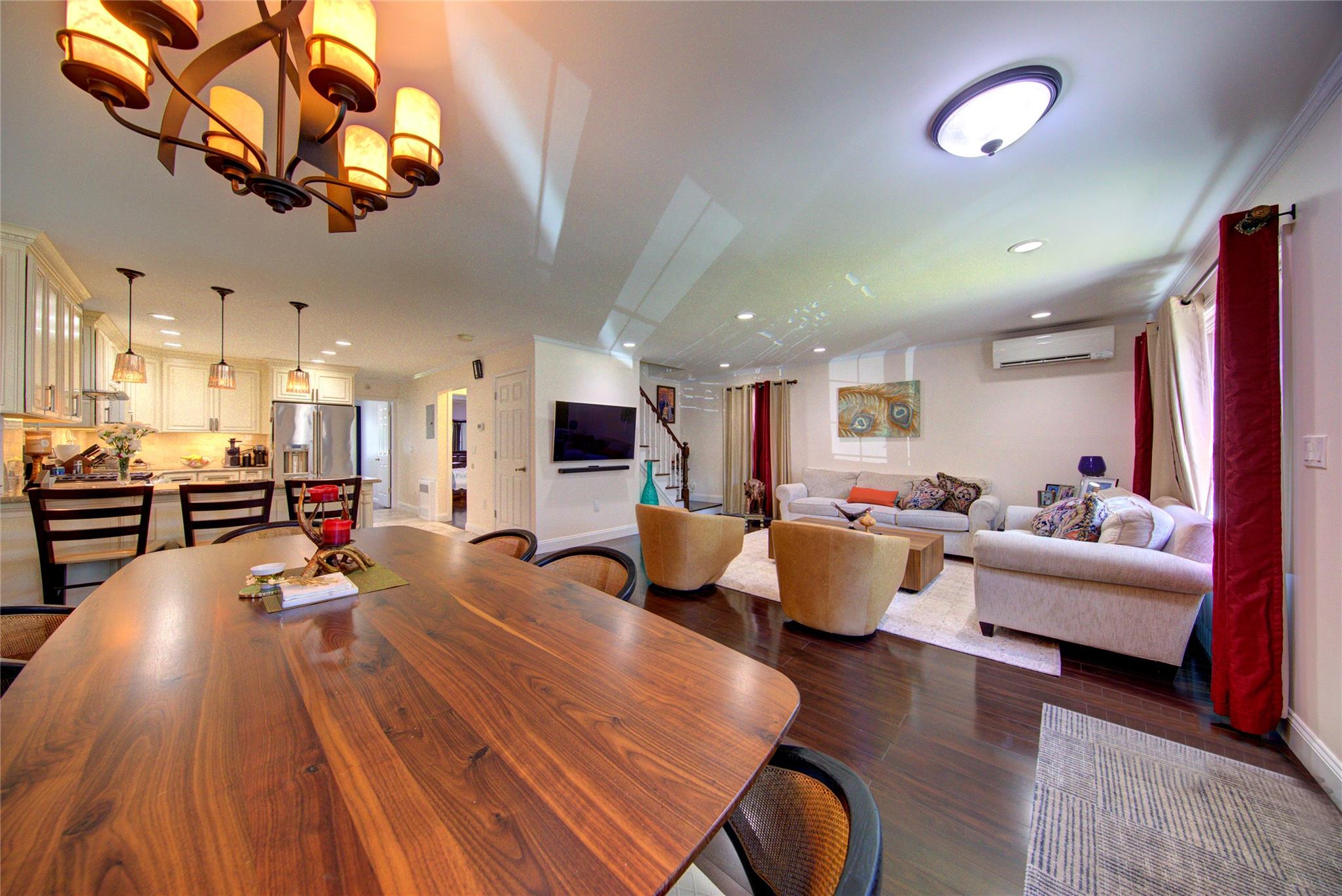 #3 photo, 7622 265th Street, New Hyde Park , NY 11040