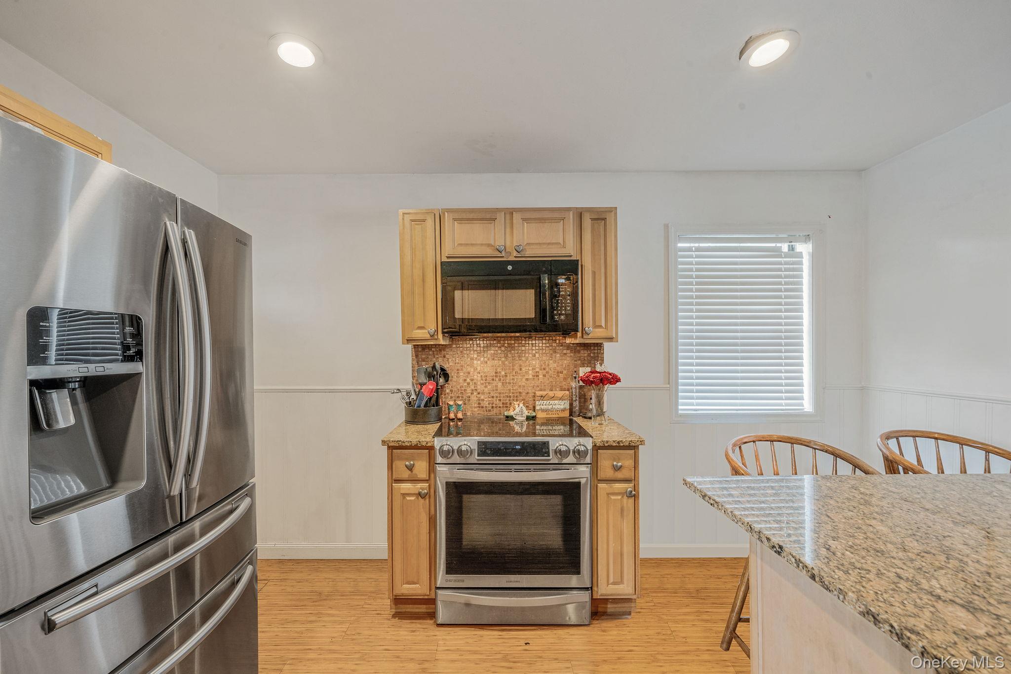 #10 photo, 108A Union Avenue, サフォーク郡 Lake Ronkonkoma , NY 11779