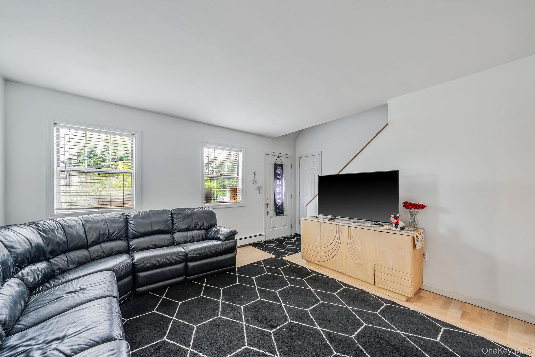 #14 photo, 108A Union Avenue, サフォーク郡 Lake Ronkonkoma , NY 11779