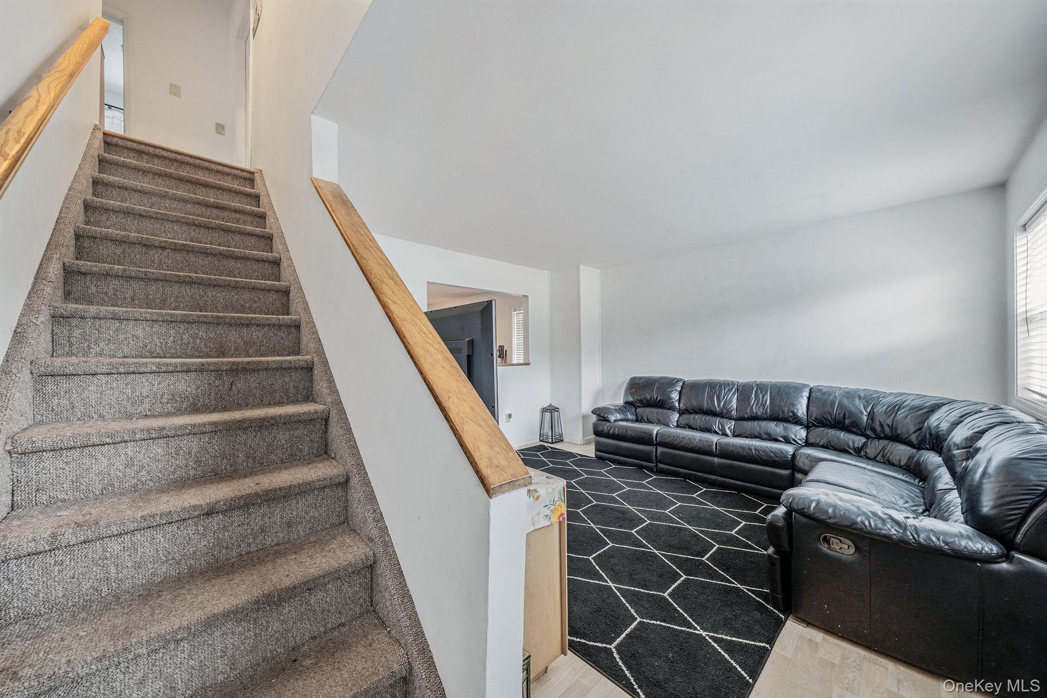 #15 photo, 108A Union Avenue, サフォーク郡 Lake Ronkonkoma , NY 11779