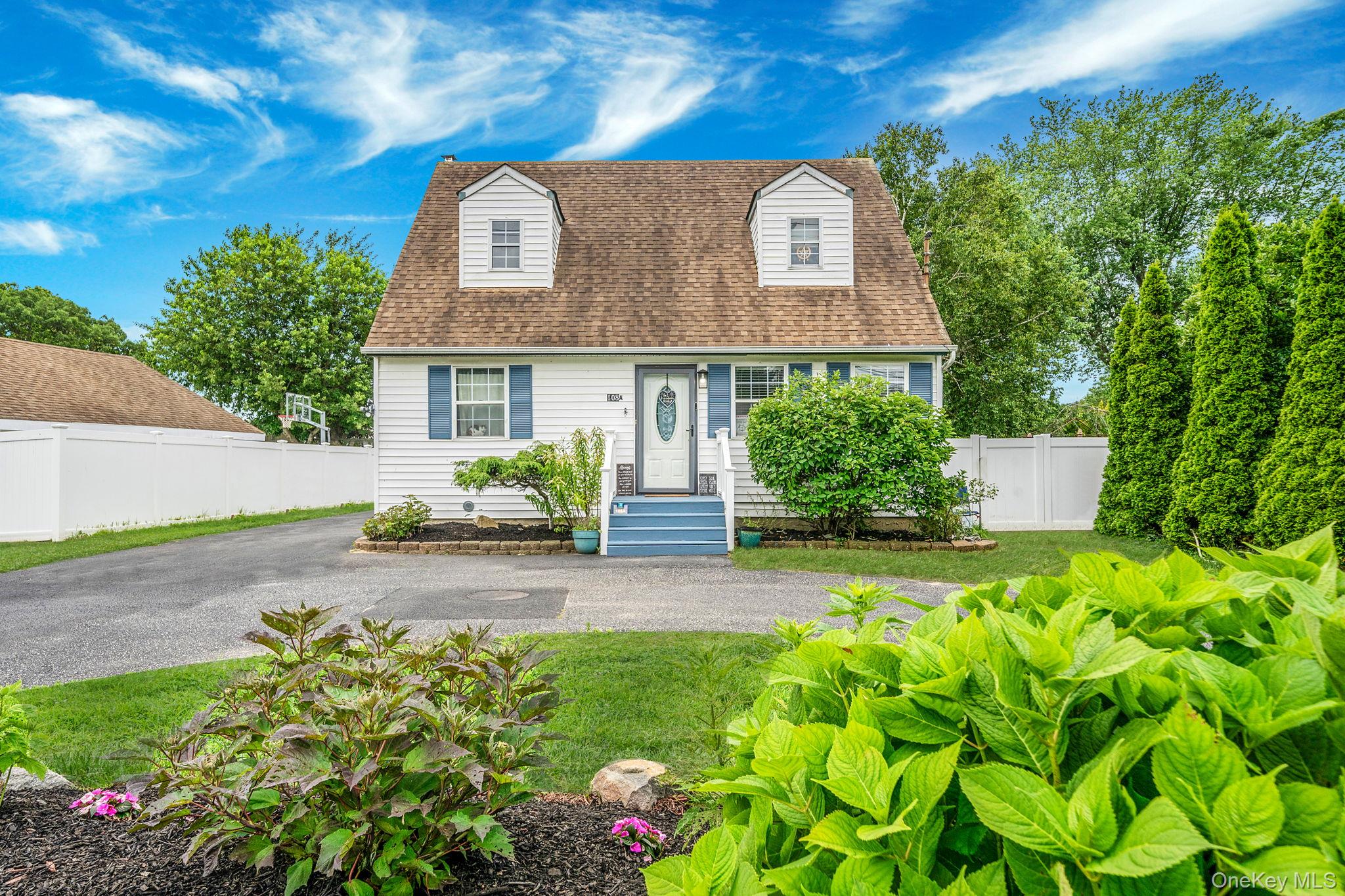 #2 photo, 108A Union Avenue, サフォーク郡 Lake Ronkonkoma , NY 11779