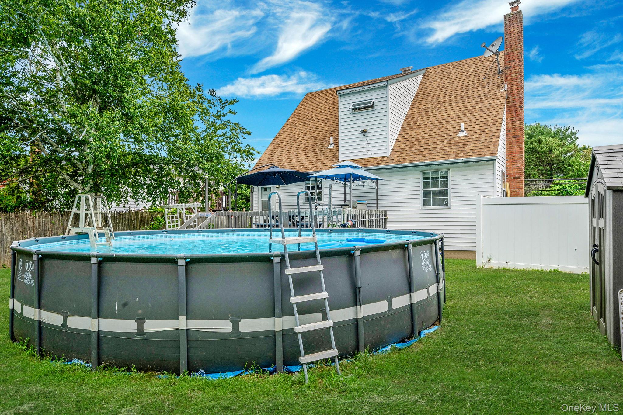 #4 photo, 108A Union Avenue, サフォーク郡 Lake Ronkonkoma , NY 11779