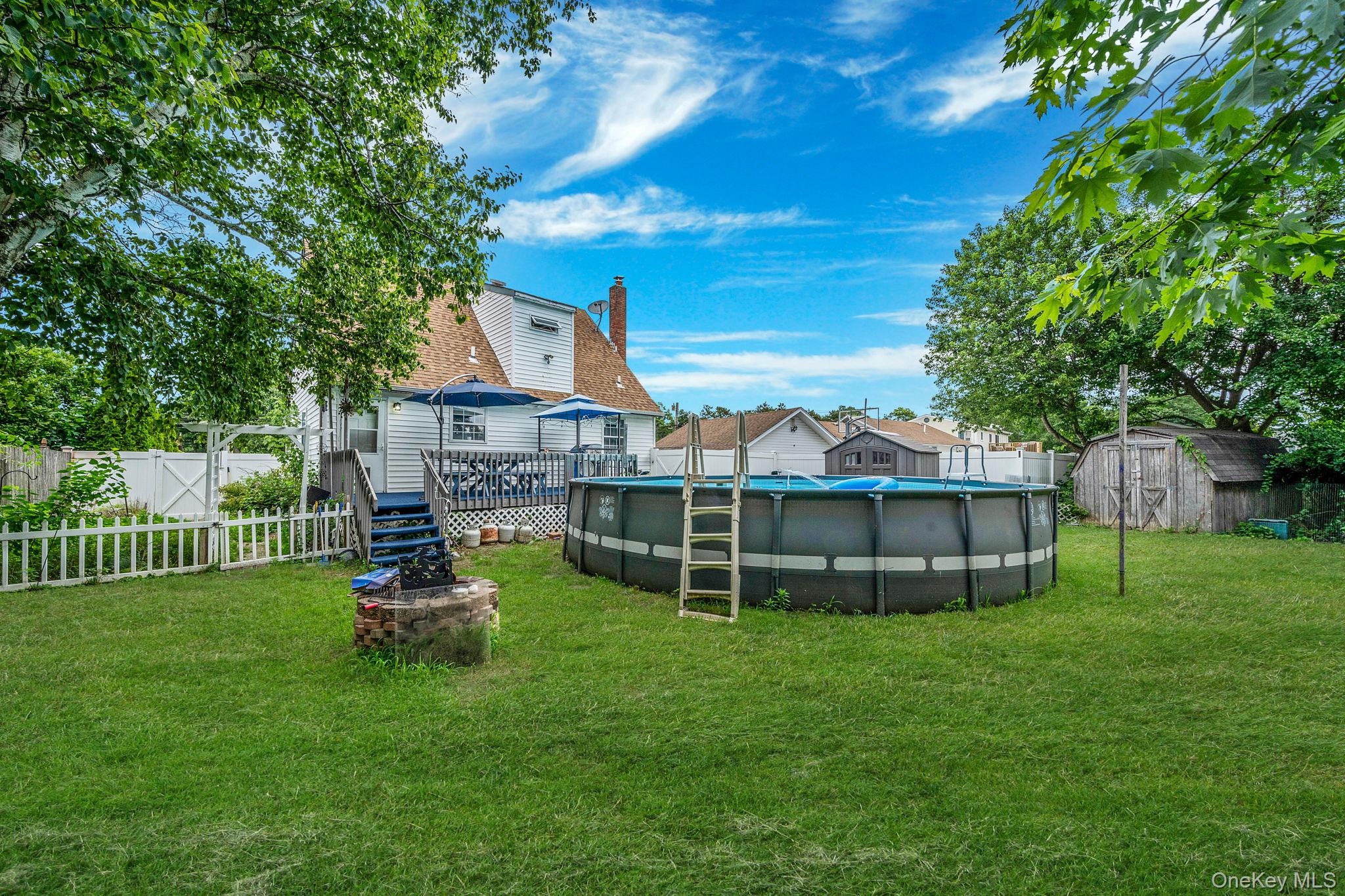 #6 photo, 108A Union Avenue, サフォーク郡 Lake Ronkonkoma , NY 11779