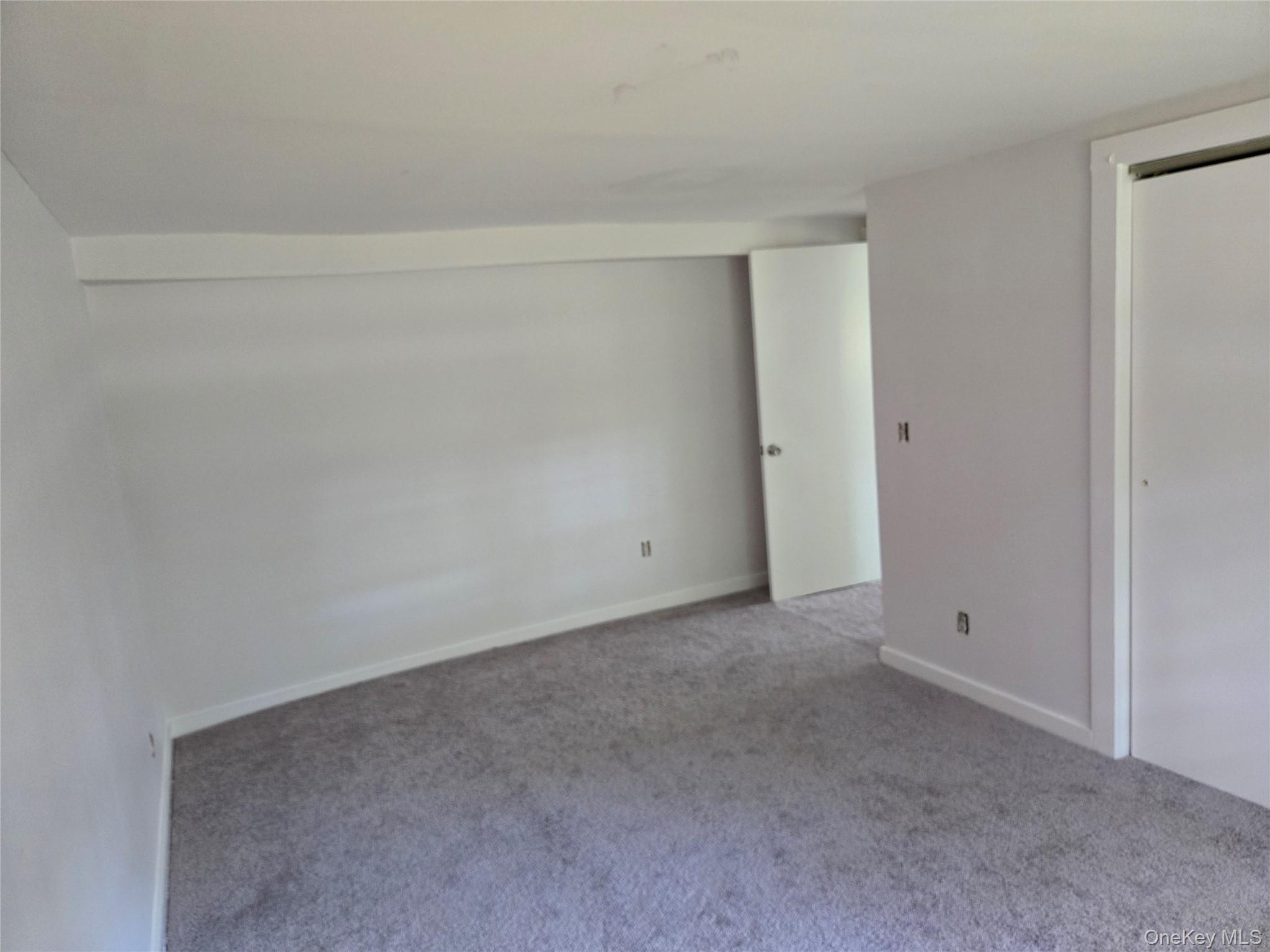 #5 photo, 57 Hazelwood Avenue, サフォーク郡 Westhampton Beach , NY 11978