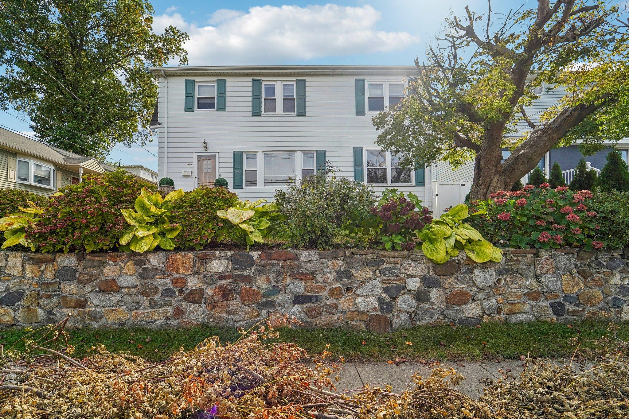 #1 photo, 106 Lincoln Avenue, West Harrison , NY 10604