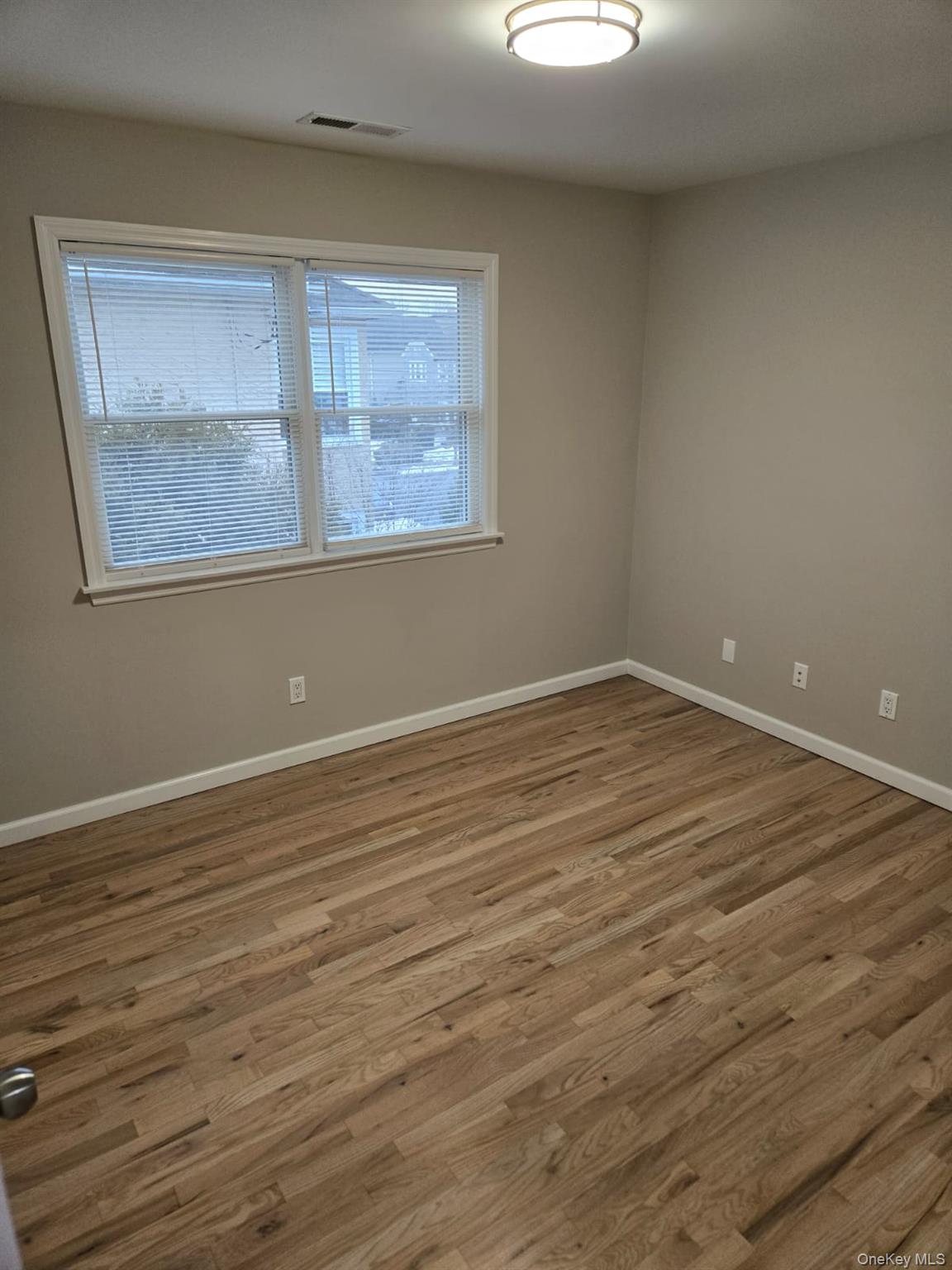 #11 photo, 3 2nd Street, Harrison , NY 10528