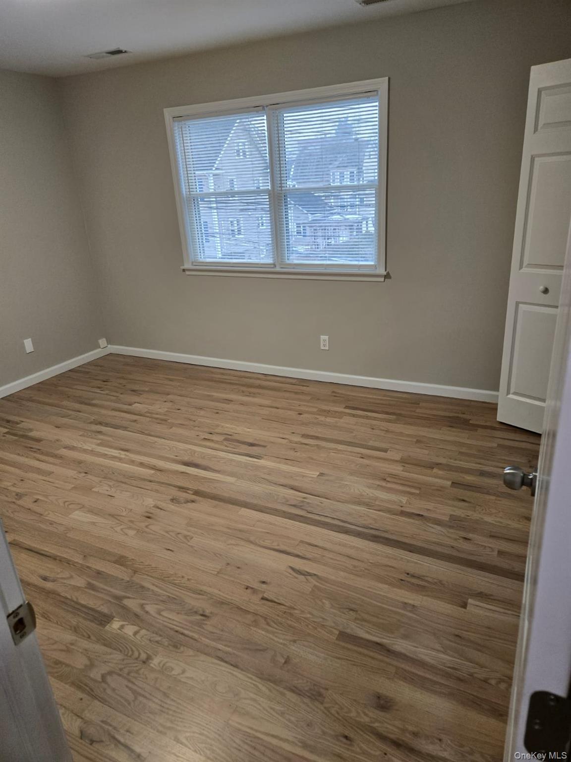 #13 photo, 3 2nd Street, Harrison , NY 10528