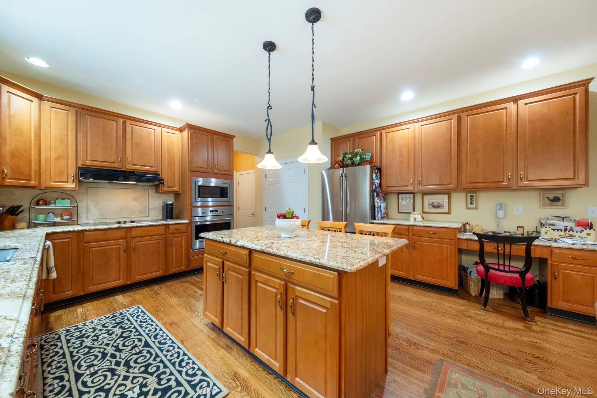 #12 photo, 3 Hyatt Lane, Somers , NY 10589