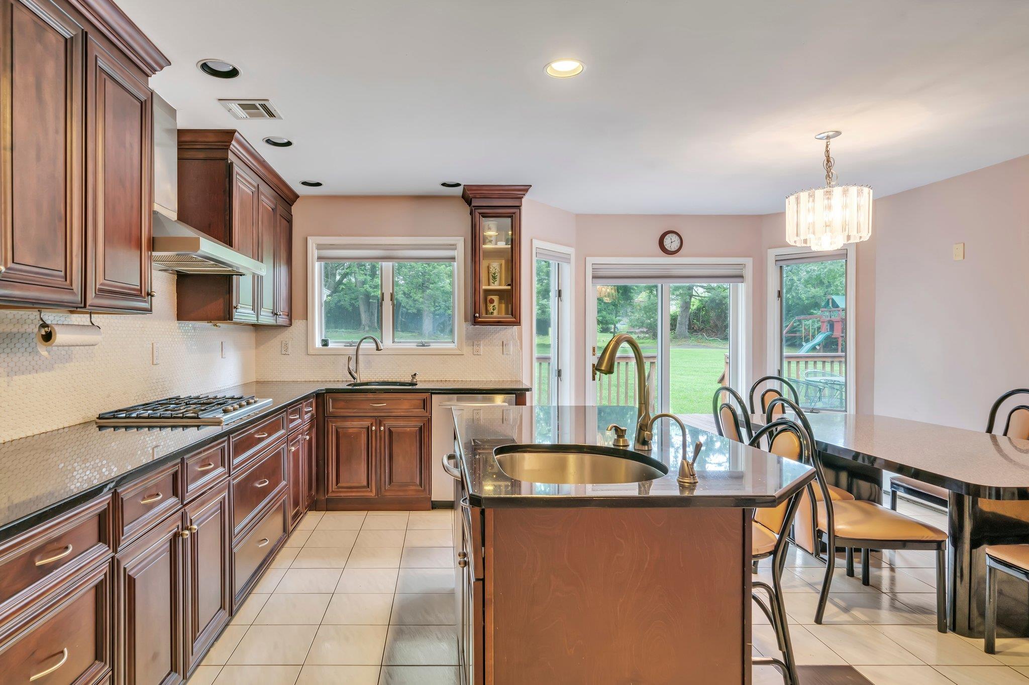 #7 photo, 42 Wilder Road, 紐約州 Monsey , NY 10952