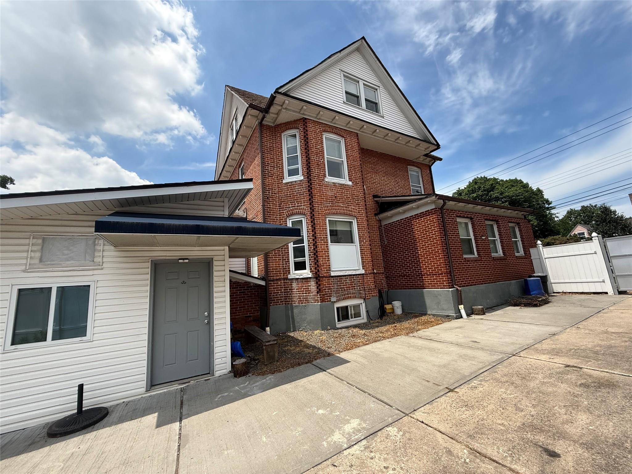 #6 photo, 147-08/146-70 Bayside Avenue, クイーンズ区 Flushing , NY 11354