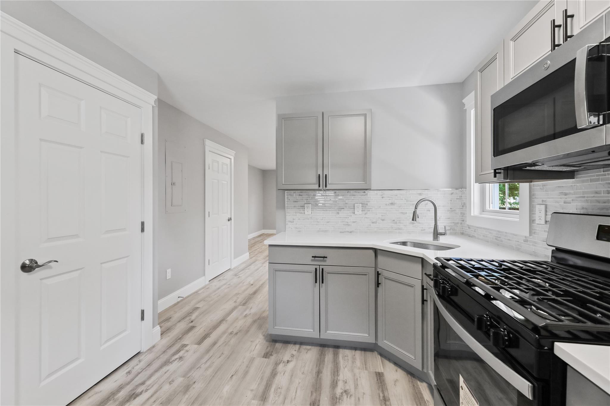 #7 photo, Undisclosed Address, サフォーク郡 Riverhead , NY 11901