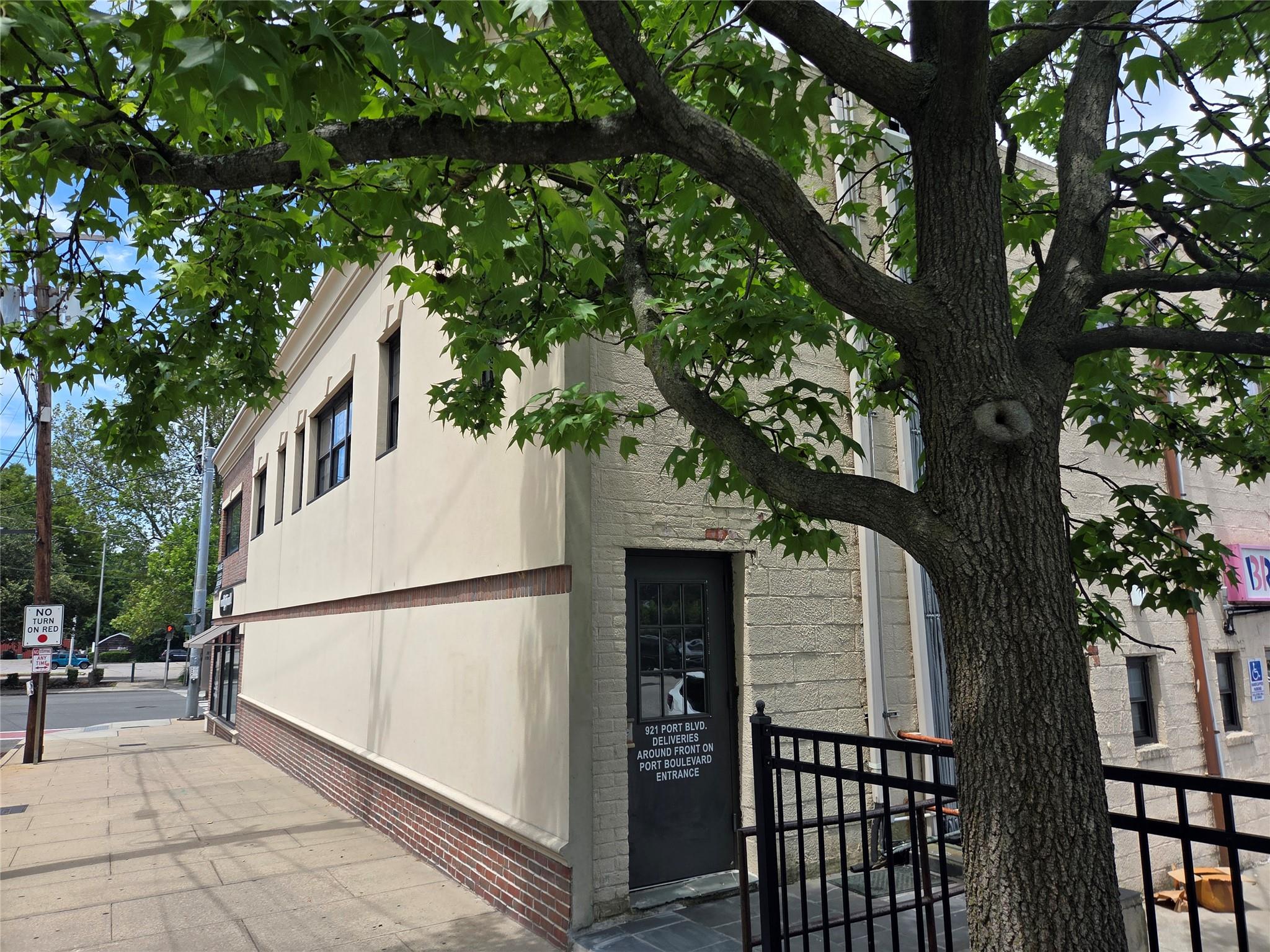 #8 photo, 927 Port Washington Boulevard, ナッソー郡 Port Washington , NY 11050