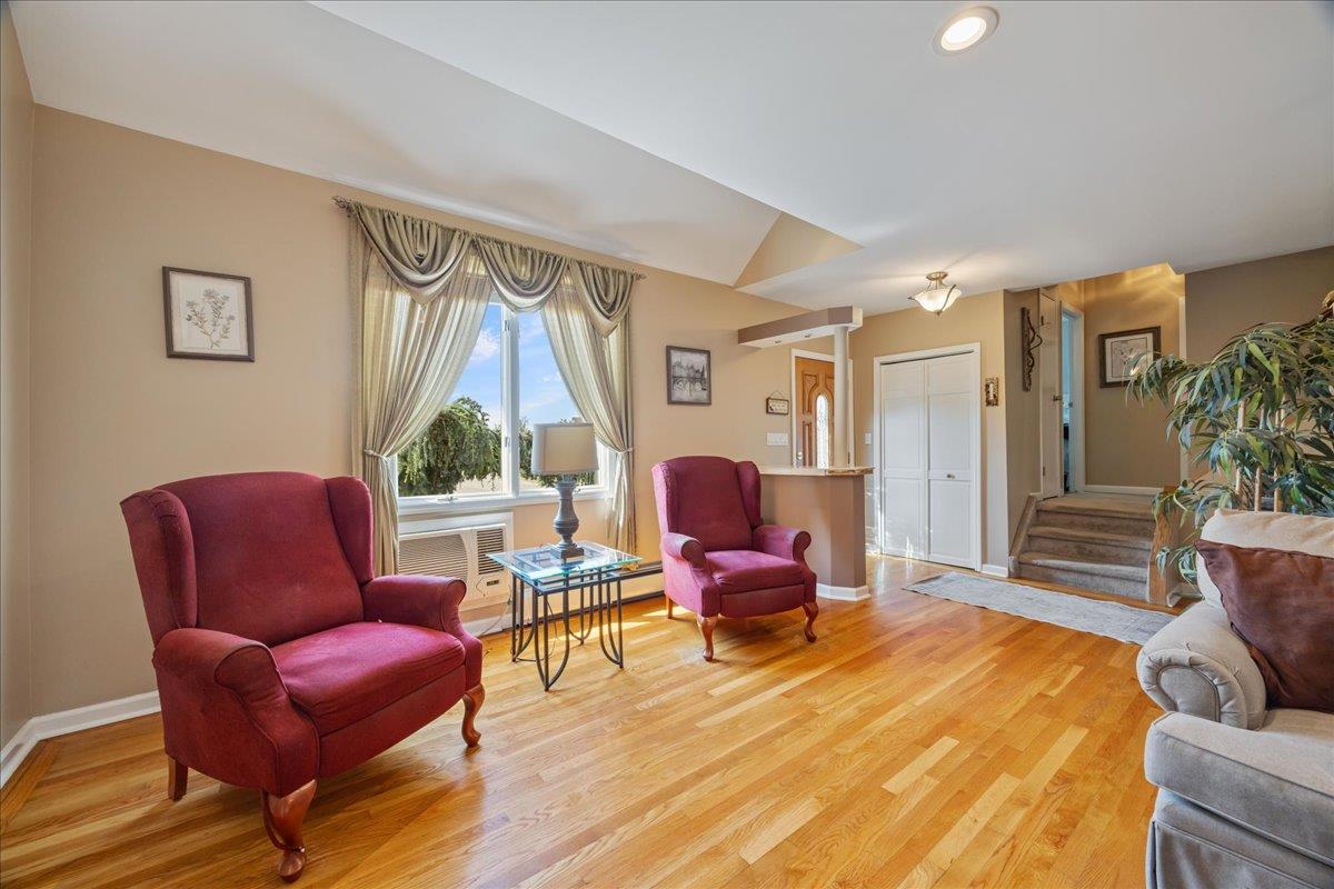 #6 photo, 17 Acorn Road, ナッソー郡 East Rockaway , NY 11518