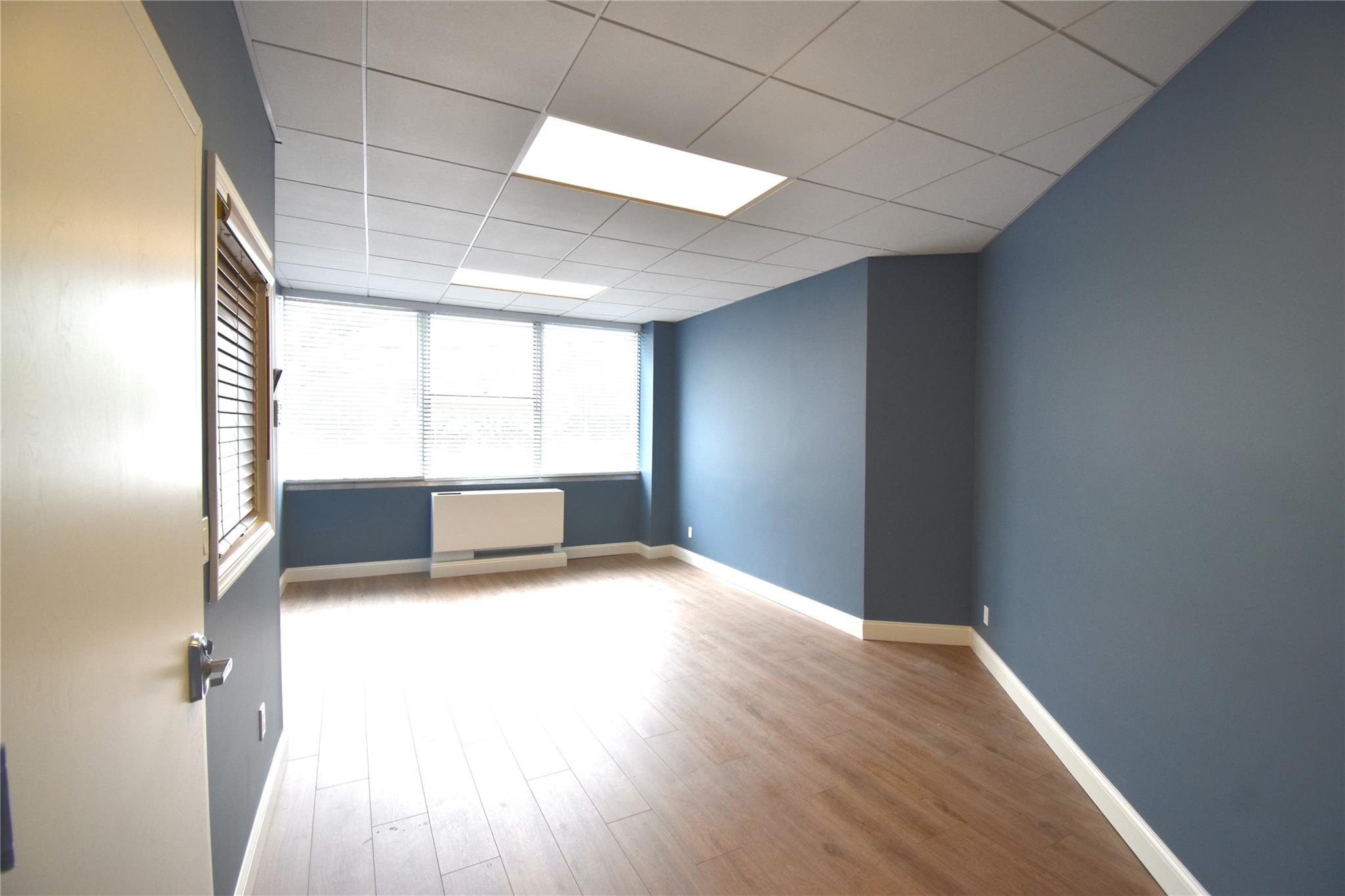 #2 photo, 226 7th Street, ナッソー郡 Garden City , NY 11530