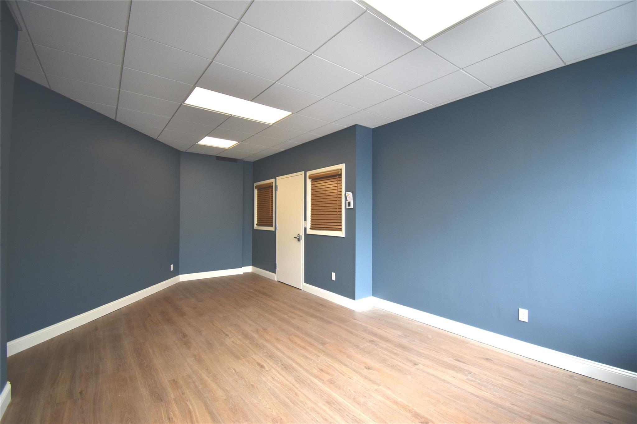 #3 photo, 226 7th Street, ナッソー郡 Garden City , NY 11530