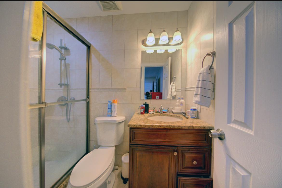 #20 photo, 97 Chestnut Street, サフォーク郡 Mount Sinai , NY 11766