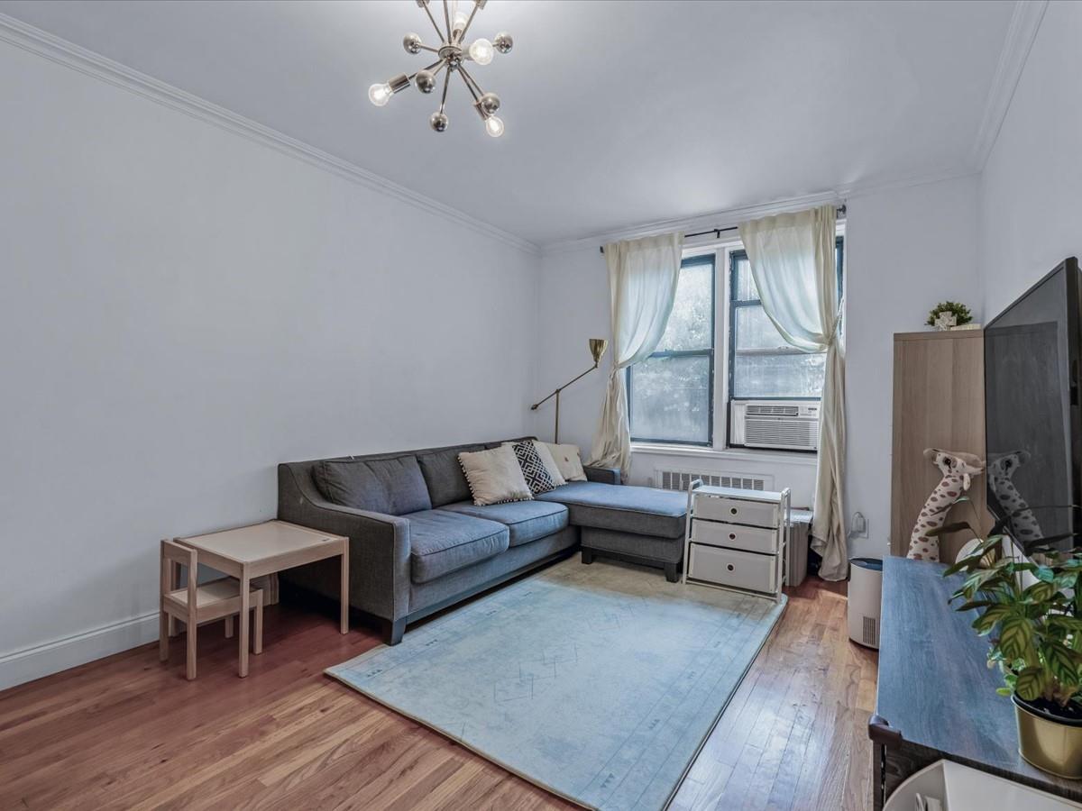 #4 photo, 102-12 65th Avenue, Forest Hills , NY 11375