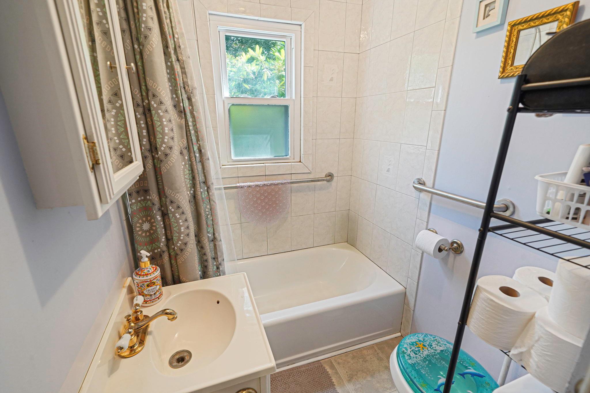 #13 photo, 15 Youngs Avenue, サフォーク郡 Mattituck , NY 11952