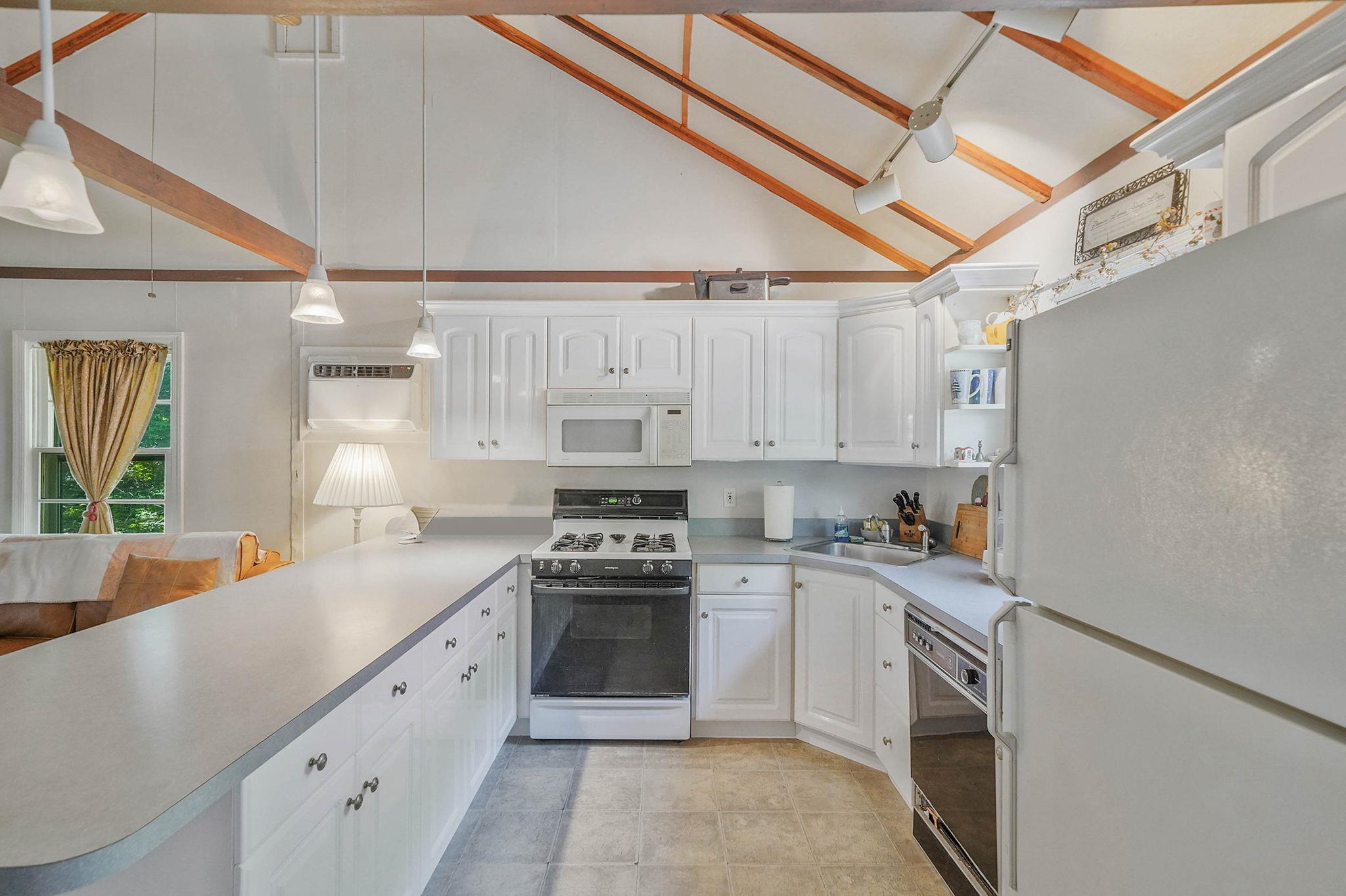 #6 photo, 15 Youngs Avenue, サフォーク郡 Mattituck , NY 11952