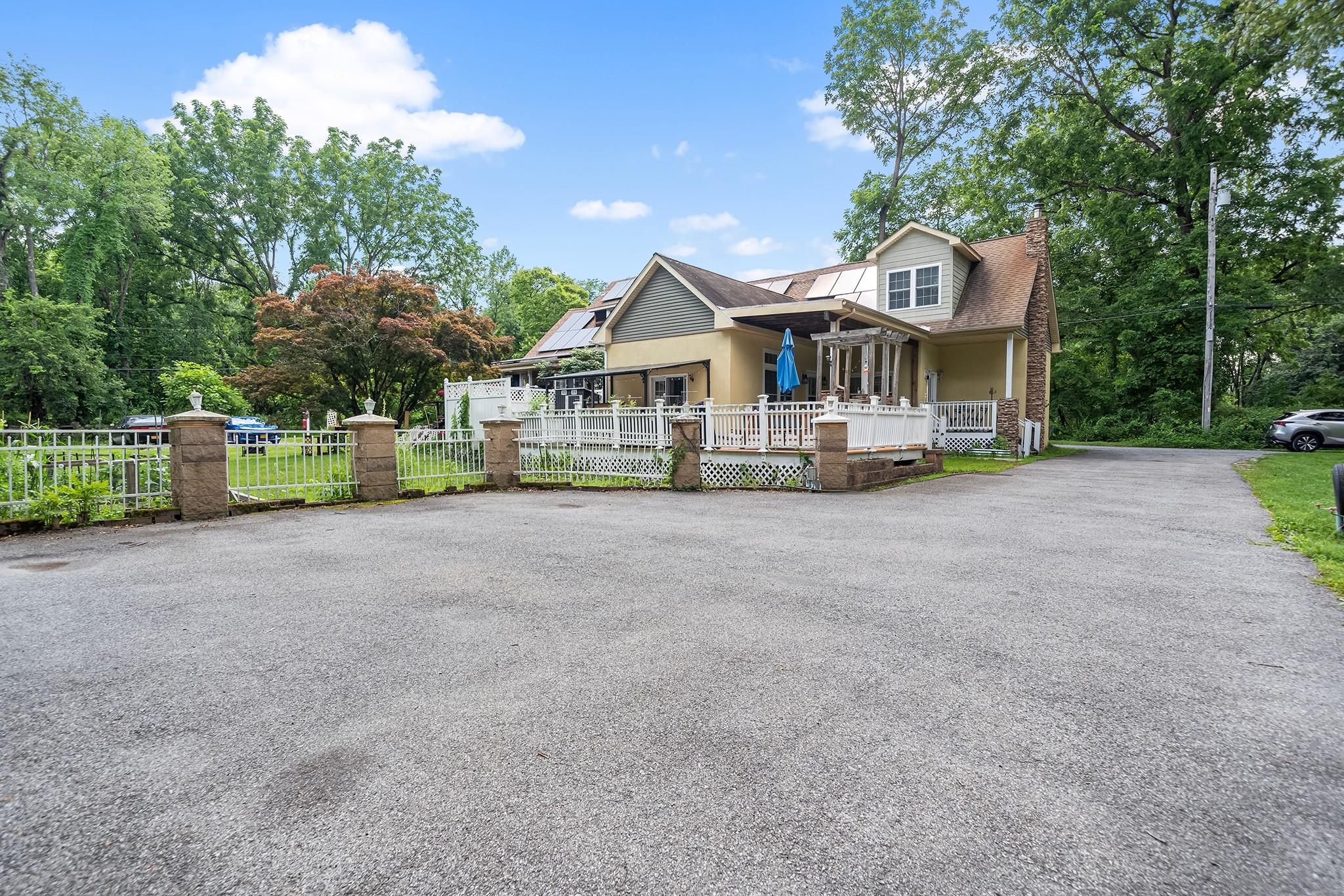 #1 photo, 2 Dimiceli Street, New Windsor , NY 12553