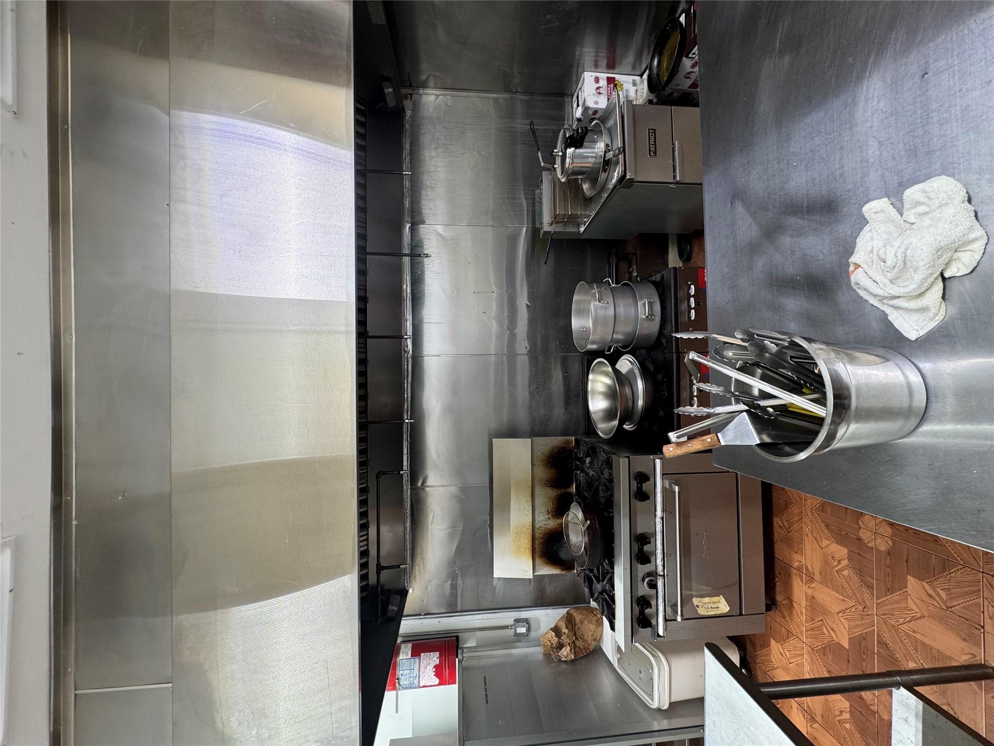 #7 photo, 326 South Columbus Avenue, Mount Vernon , NY 10553