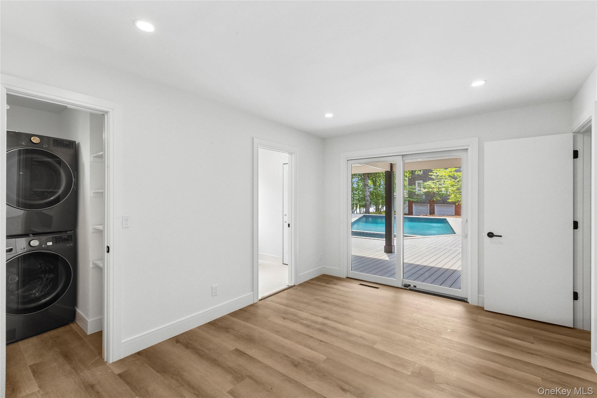 #14 photo, 12 Plume Grass Way, サフォーク郡 Westhampton , NY 11977