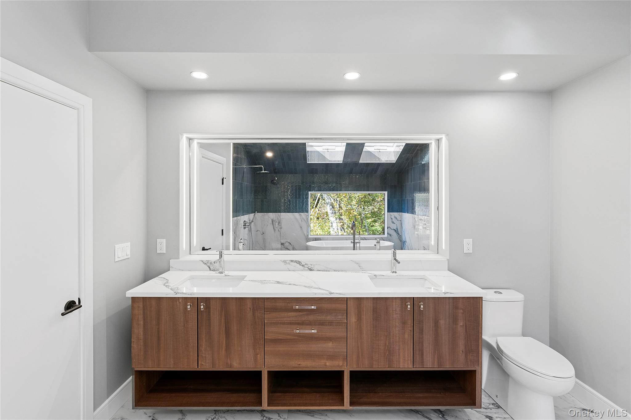 #19 photo, 12 Plume Grass Way, サフォーク郡 Westhampton , NY 11977