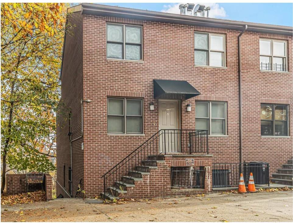 #2 photo, 3251 Riverdale Ave, ブロンクス区 Kingsbridge , NY 10463