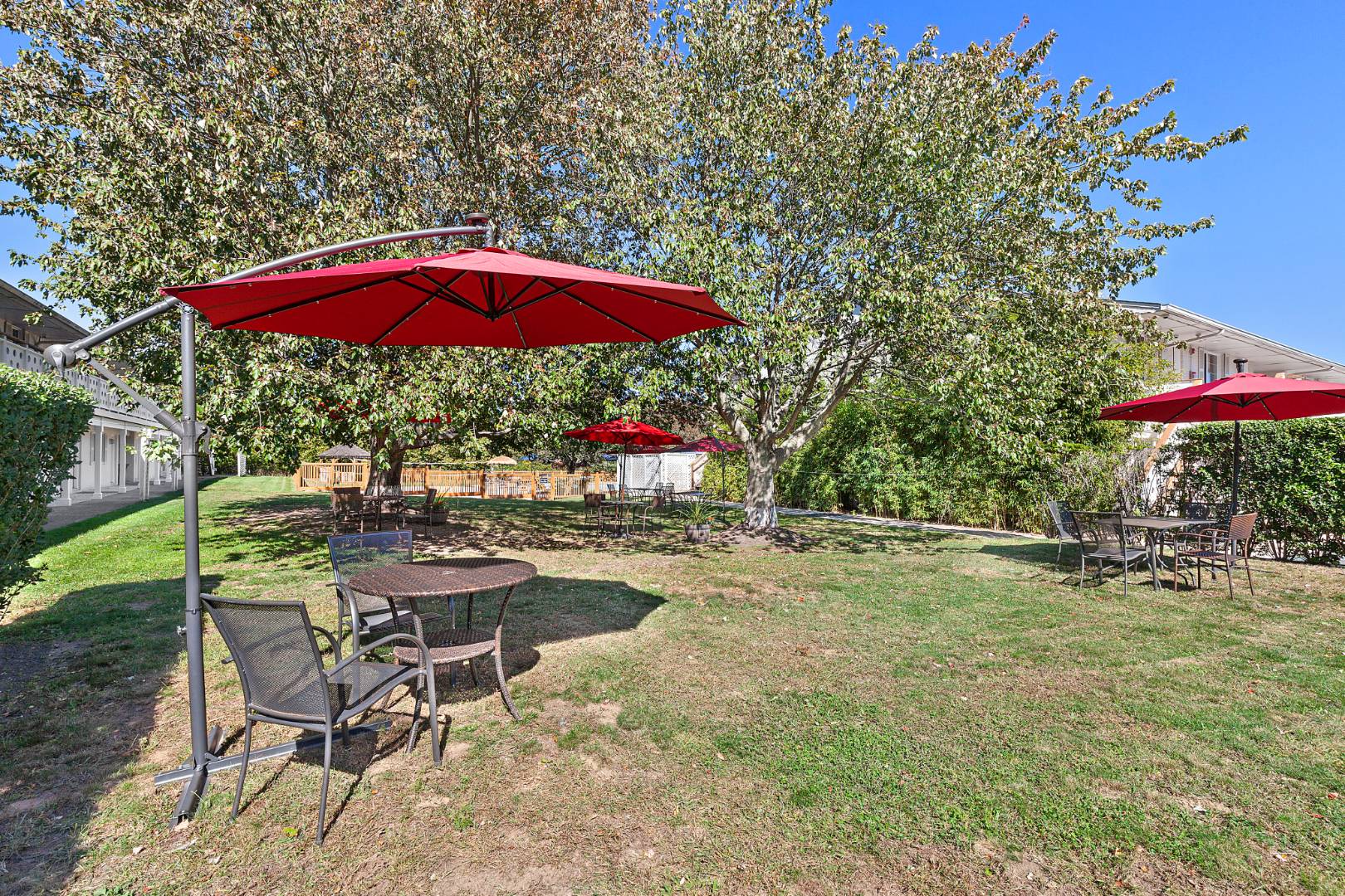 #15 photo, 1655 County Road 39, サフォーク郡 Southampton , NY 11968