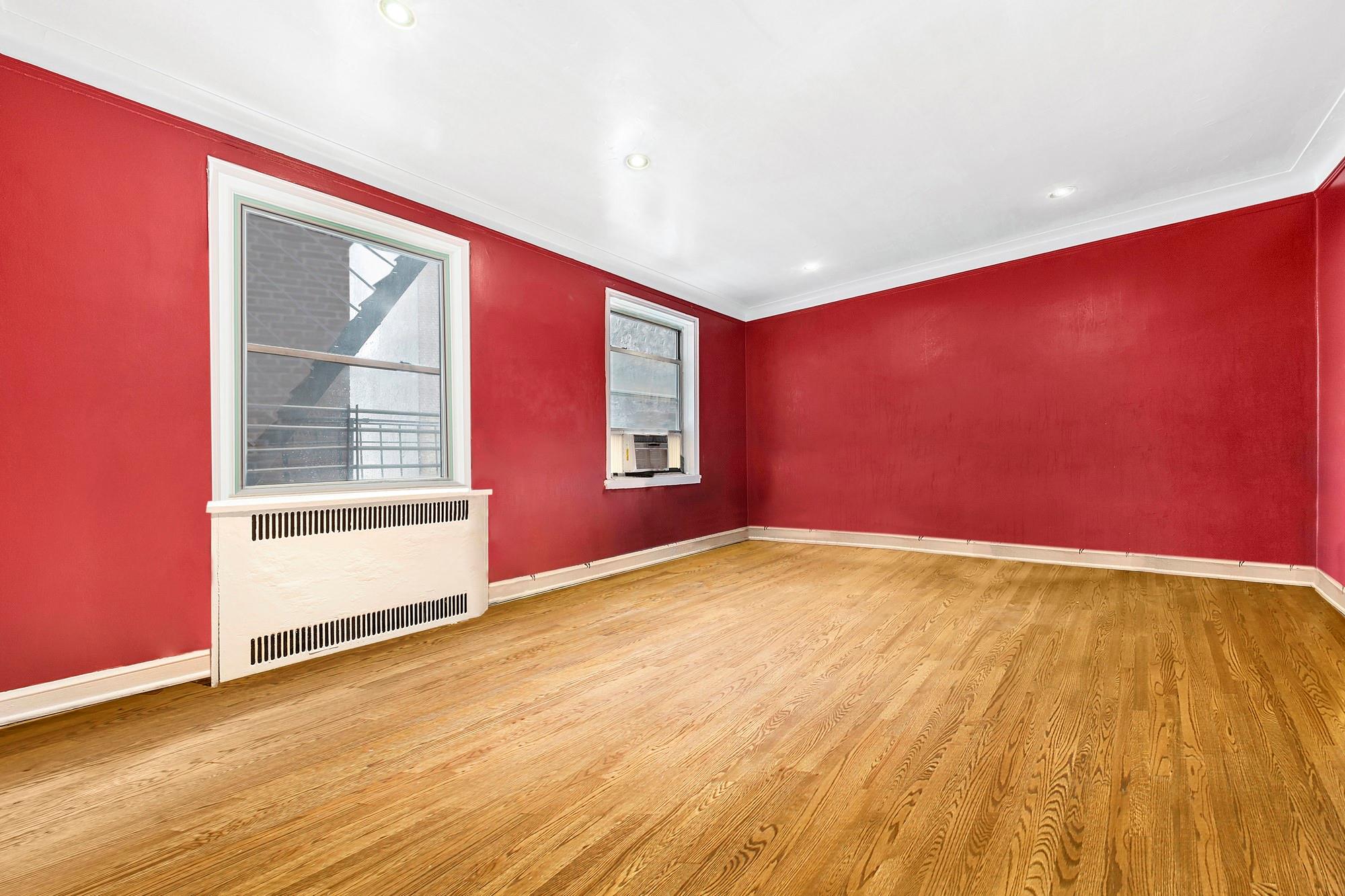 #2 photo, 224 Highland Boulevard, ブルックリン区 Brooklyn , NY 11207