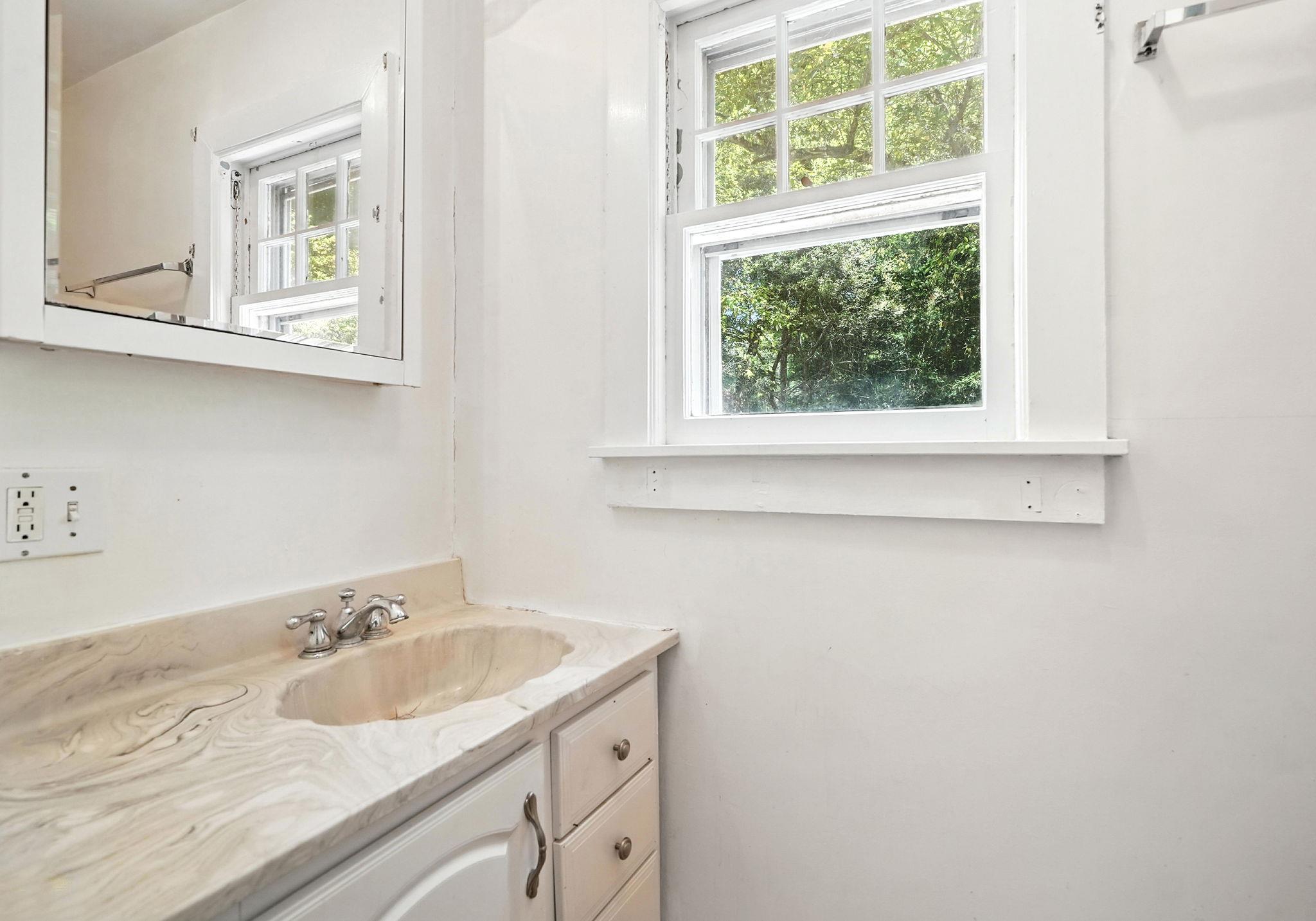 #17 photo, 16 Overlook Way, Purdys , NY 10578